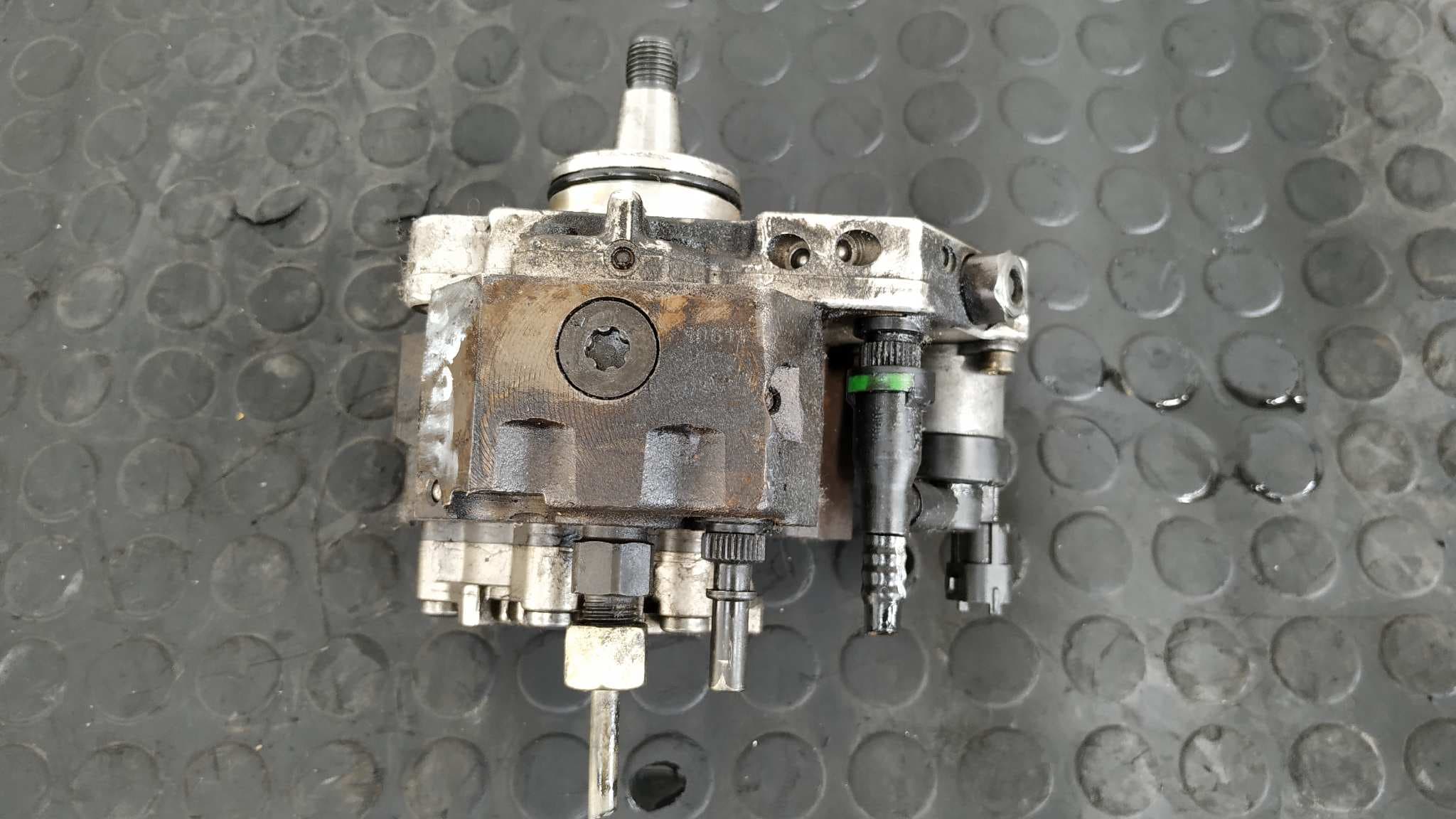Recambio de BOMBA INYECCION para RENAULT MASTER II PHASE 2 COMBI Combi 2t8  L1   9 - Plazas G9TF7 referencia OEM IAM 8200041766   - BLANCO 3