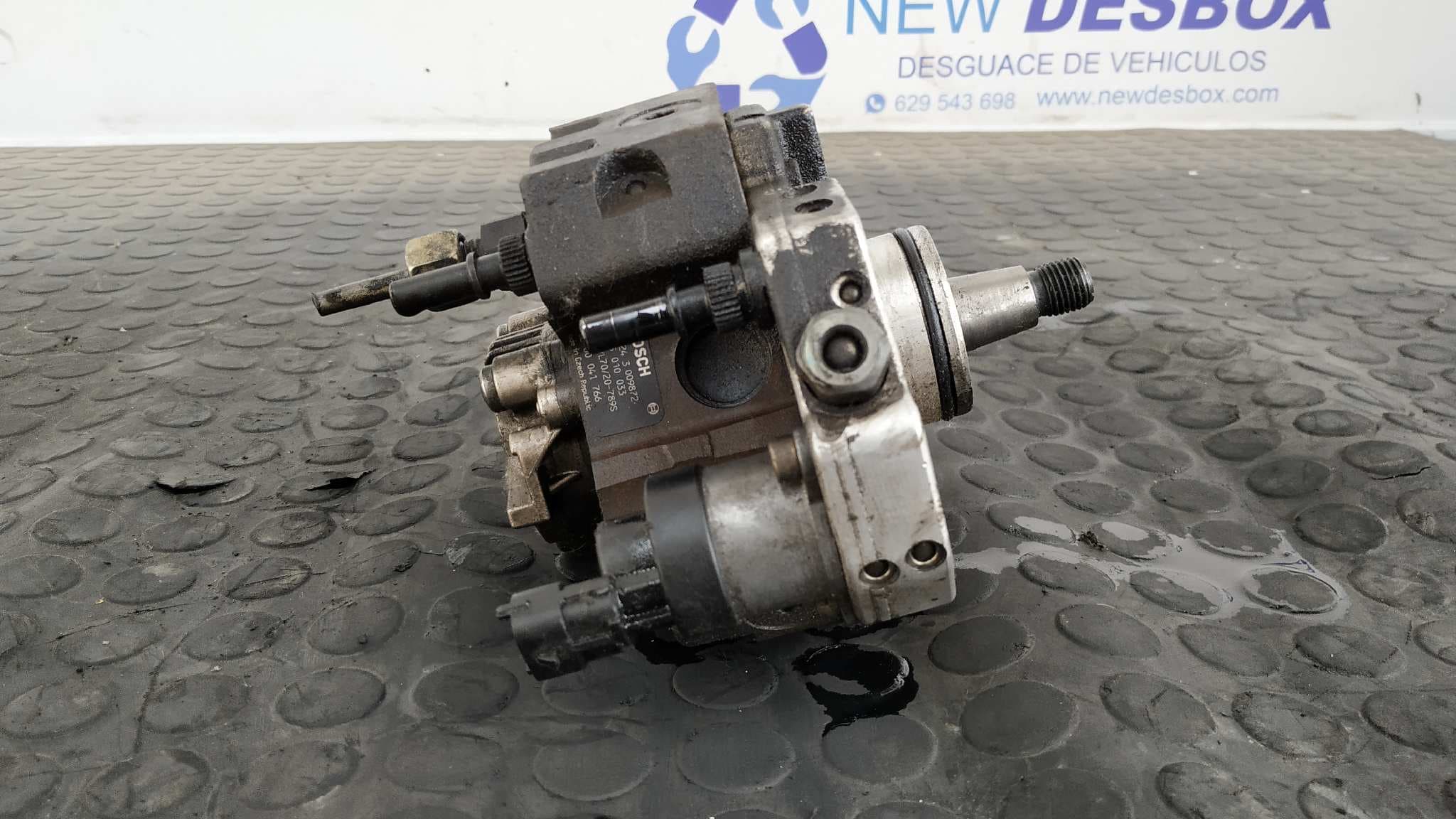 Recambio de BOMBA INYECCION para RENAULT MASTER II PHASE 2 COMBI Combi 2t8  L1   9 - Plazas G9TF7 referencia OEM IAM 8200041766   - BLANCO 7