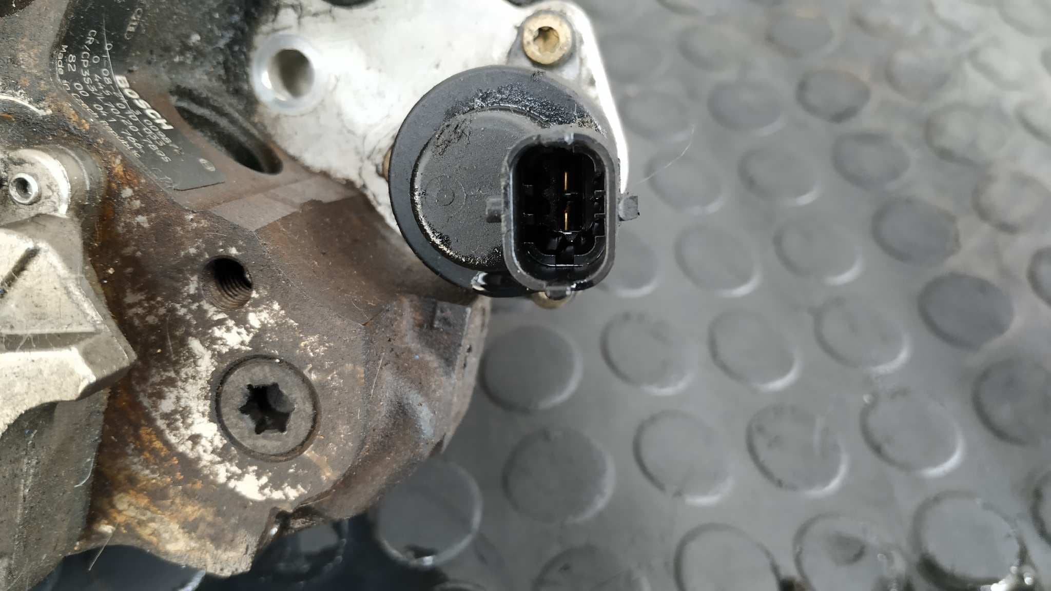 Recambio de BOMBA INYECCION para RENAULT MASTER II PHASE 2 COMBI Combi 2t8  L1   9 - Plazas G9TF7 referencia OEM IAM 8200041766   - BLANCO 2