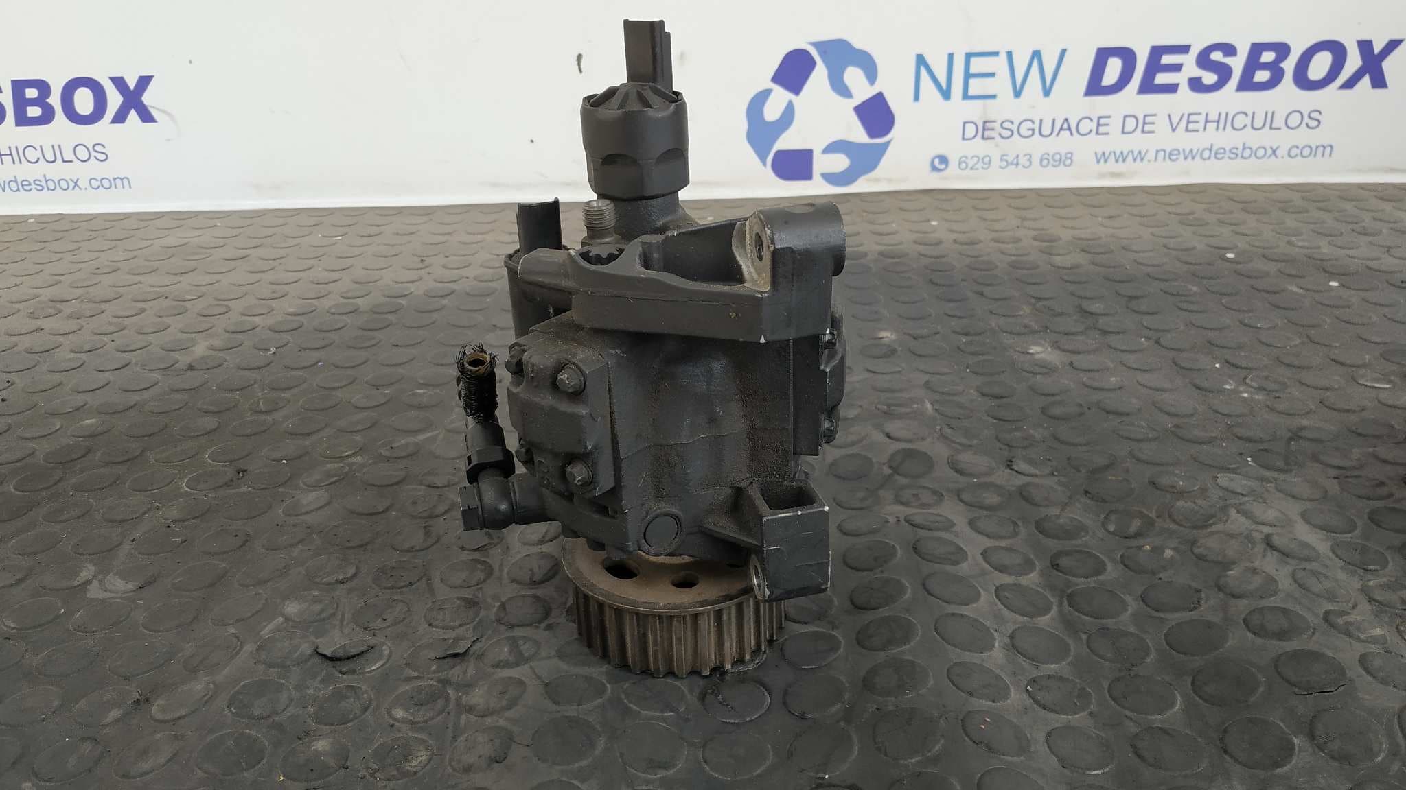 Recambio de BOMBA INYECCION para RENAULT SCENIC II K9KP732 referencia OEM IAM 8200430599   - NEGRO 9