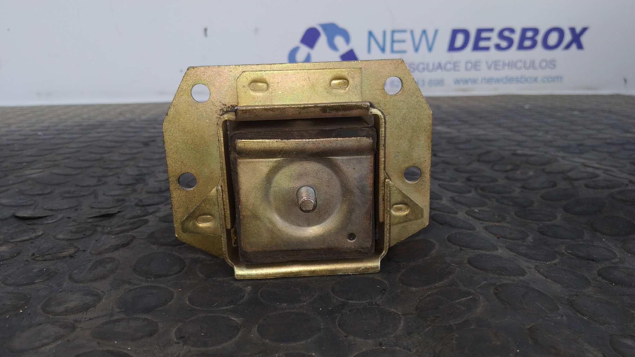 Recambio de SOPORTE MOTOR para RENAULT 4 BERLINA/FAMILIAR/FURGONETA referencia OEM IAM 7700546313
