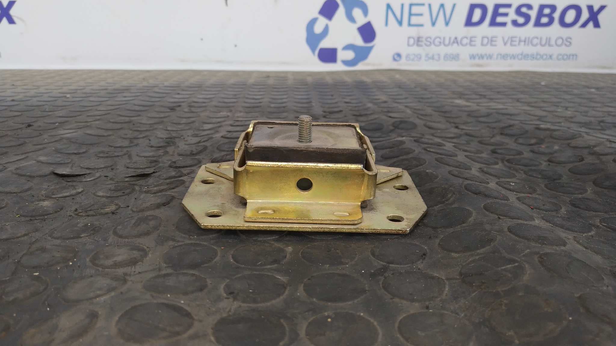 Recambio de SOPORTE MOTOR para RENAULT 4 BERLINA/FAMILIAR/FURGONETA referencia OEM IAM 7700546313 2