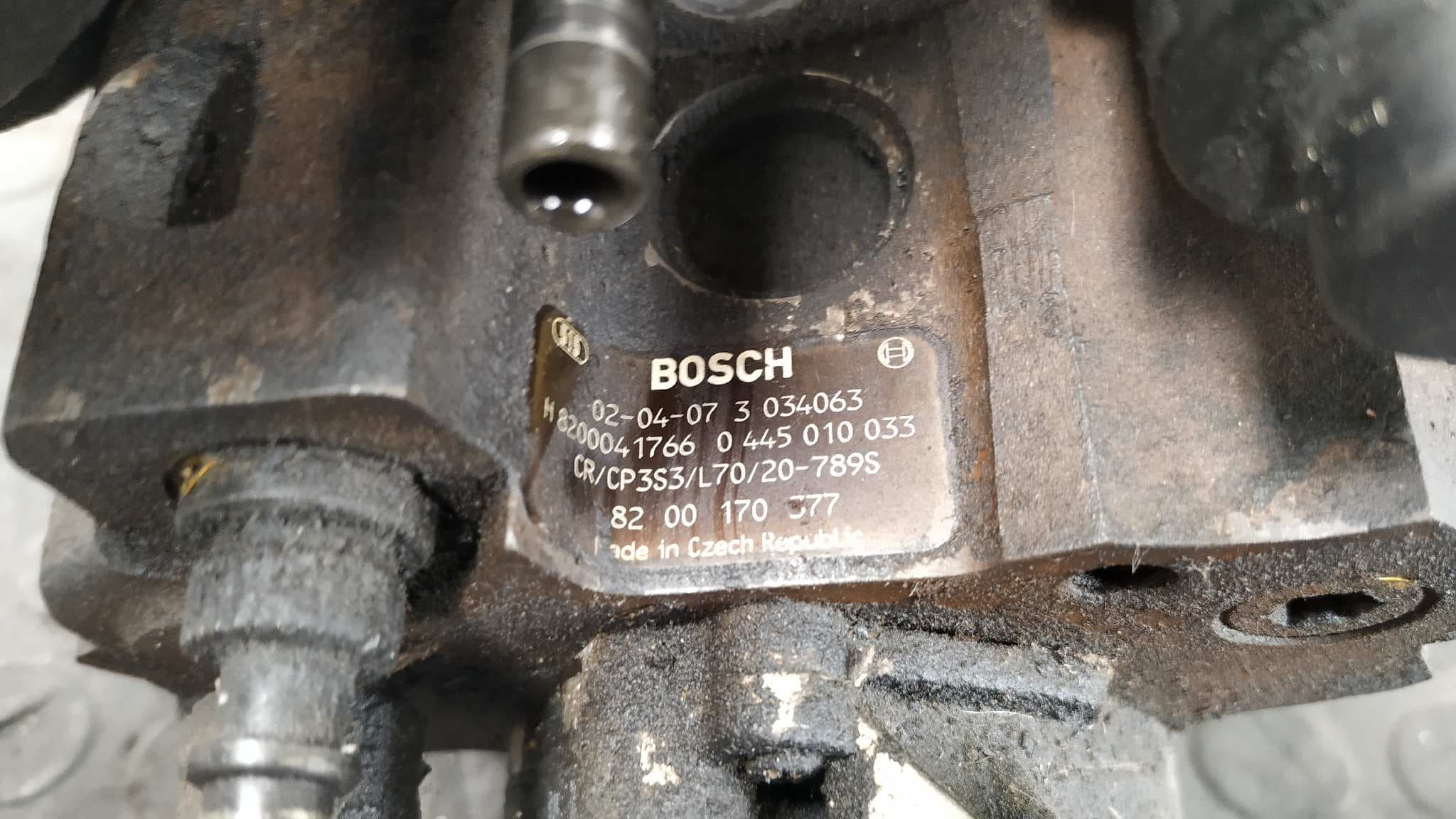 Recambio de BOMBA INYECCION para RENAULT MASTER COMBI DESDE '98 2.2 Diesel G9U720 referencia OEM IAM 0445010033   - BLANCO 5