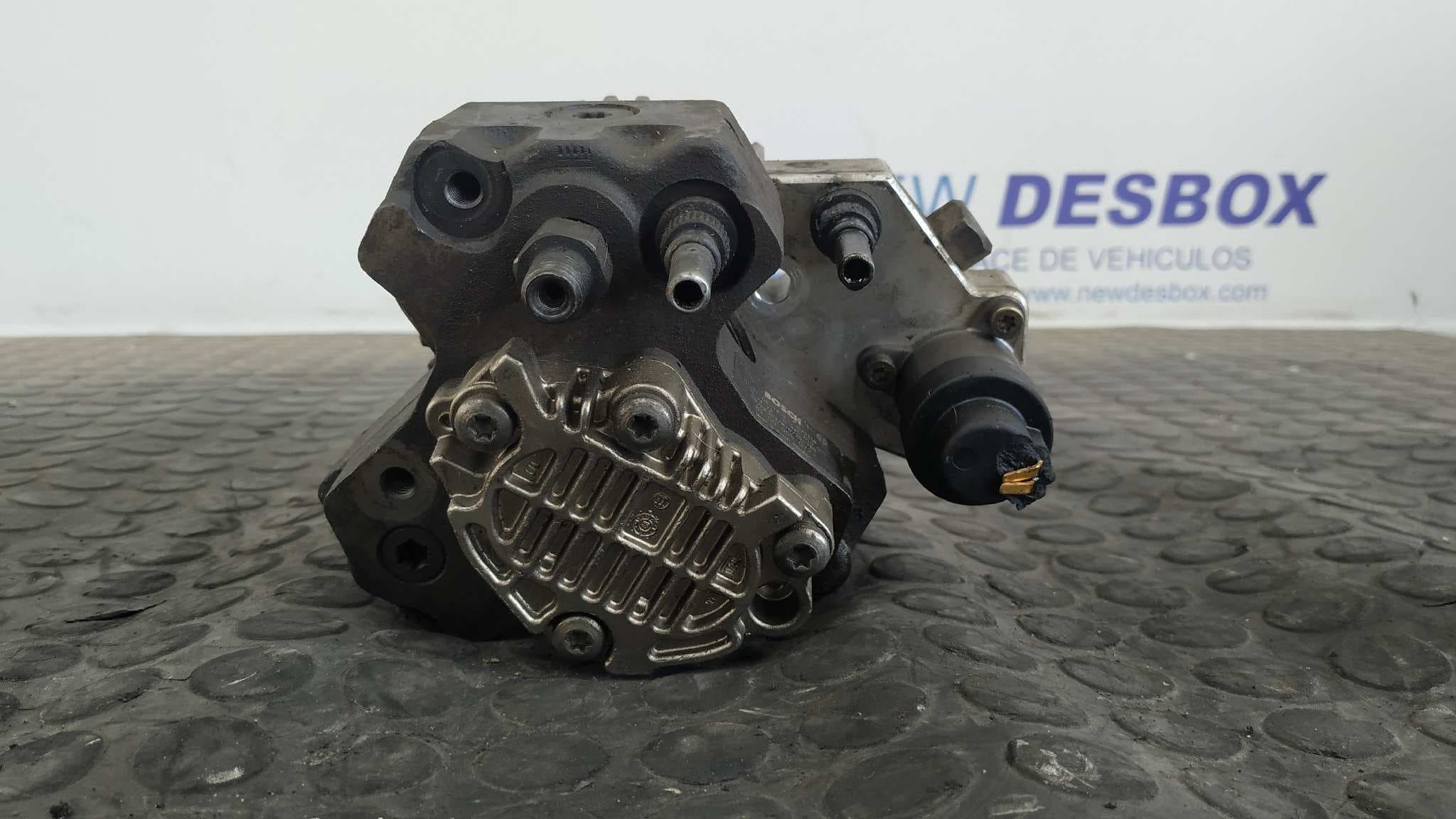 Recambio de BOMBA INYECCION para RENAULT LAGUNA II GRANDTOUR (KG0) F9QC7 referencia OEM IAM 8200055072 3