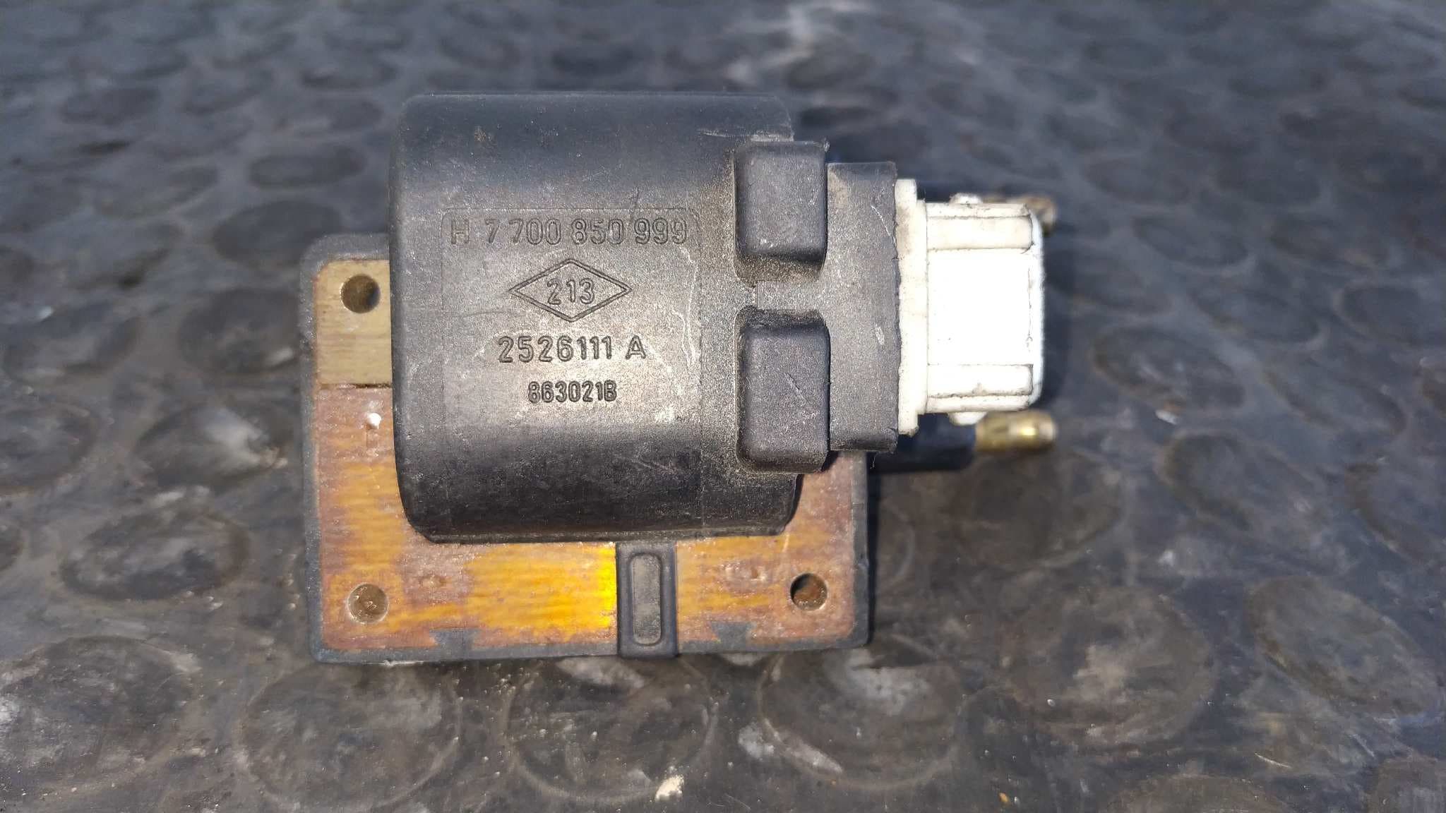 Recambio de BOBINA ENCENDIDO para RENAULT MEGANE I BERLINA HATCHBACK (BA0) K7M referencia OEM IAM 7700850999 4