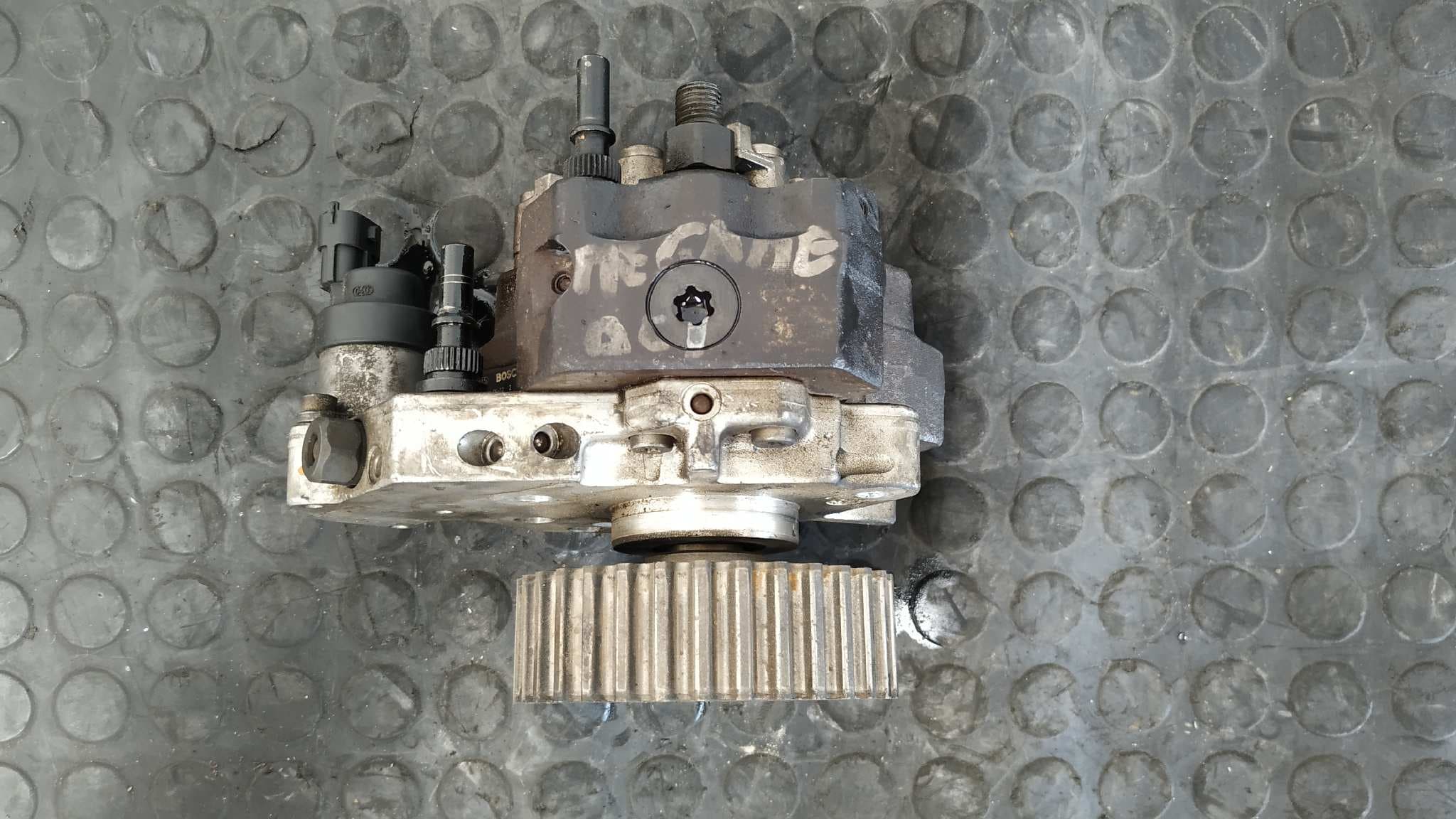 Recambio de BOMBA INYECCION para RENAULT SCENIC II F9Q800 referencia OEM IAM 8200108225 7