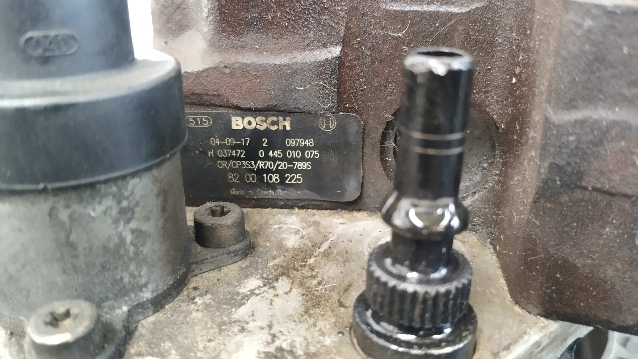 Recambio de BOMBA INYECCION para RENAULT SCENIC II F9Q800 referencia OEM IAM 8200108225 3