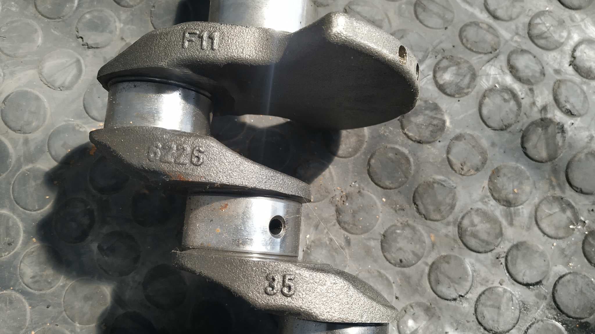 Recambio de CIGUEÑAL para RENAULT MEGANE II FAMILIAR 1.5 dCi Diesel K9K F7 referencia OEM IAM F11 6226 35   - GRANATE 9