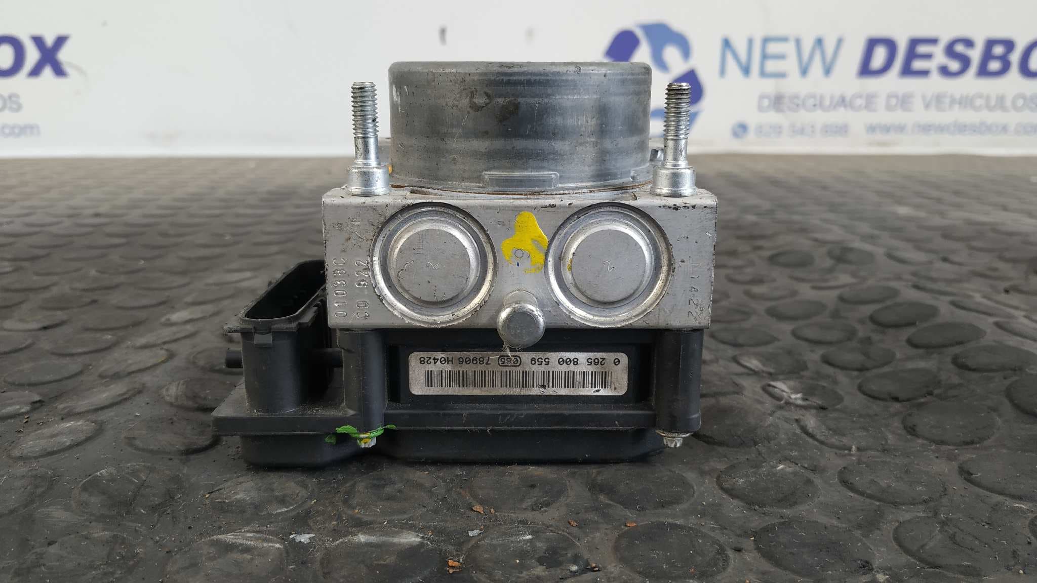 Recambio de ABS para RENAULT CLIO III K9K718 referencia OEM IAM 8200747140 4