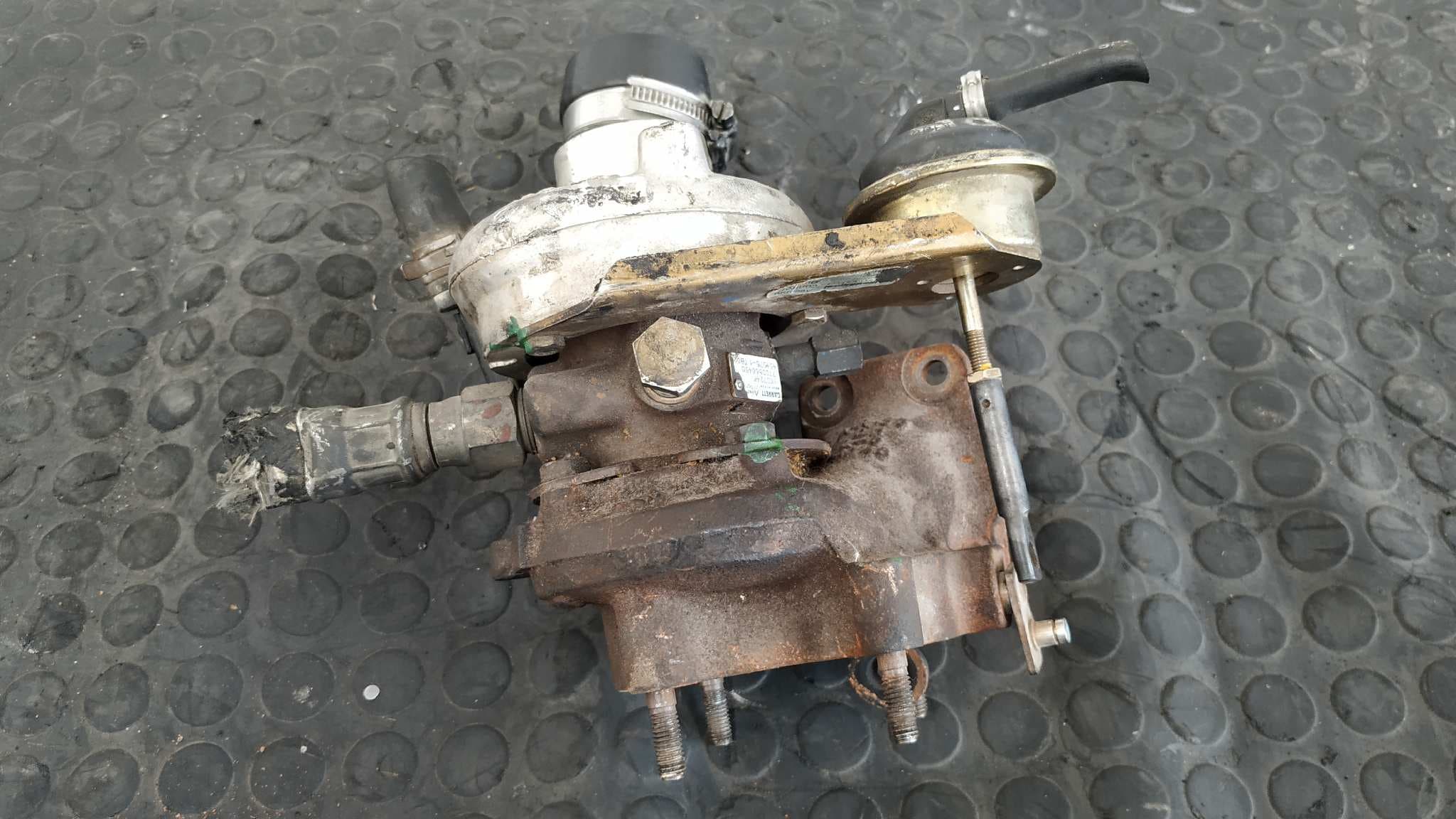 Recambio de TURBOCOMPRESOR para RENAULT 19 HATCHBACK (B/C53) referencia OEM IAM 7700866450 6