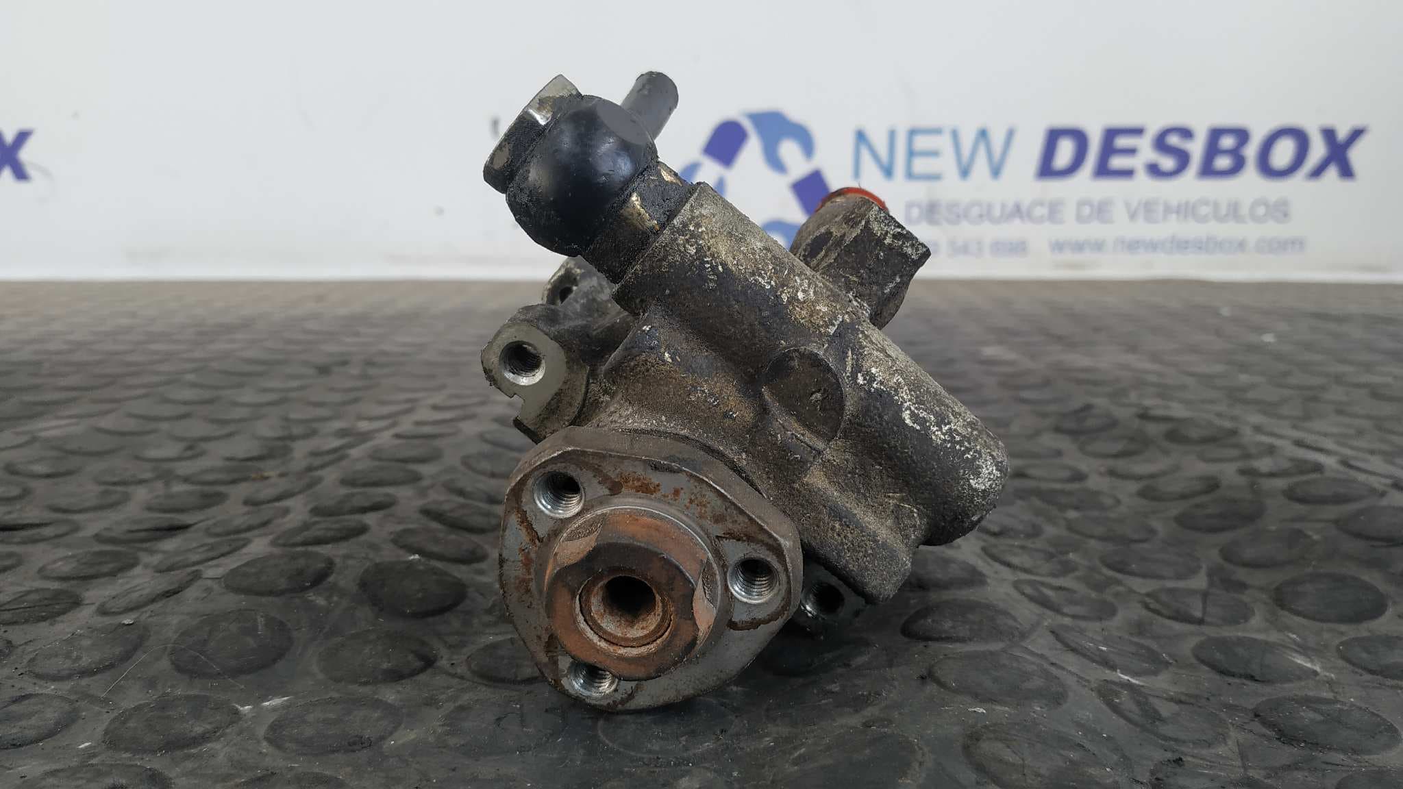 Recambio de BOMBA DIRECCION para SEAT IBIZA (6K1) 1.4 AKK referencia OEM IAM 1H0422155E    - ROJO