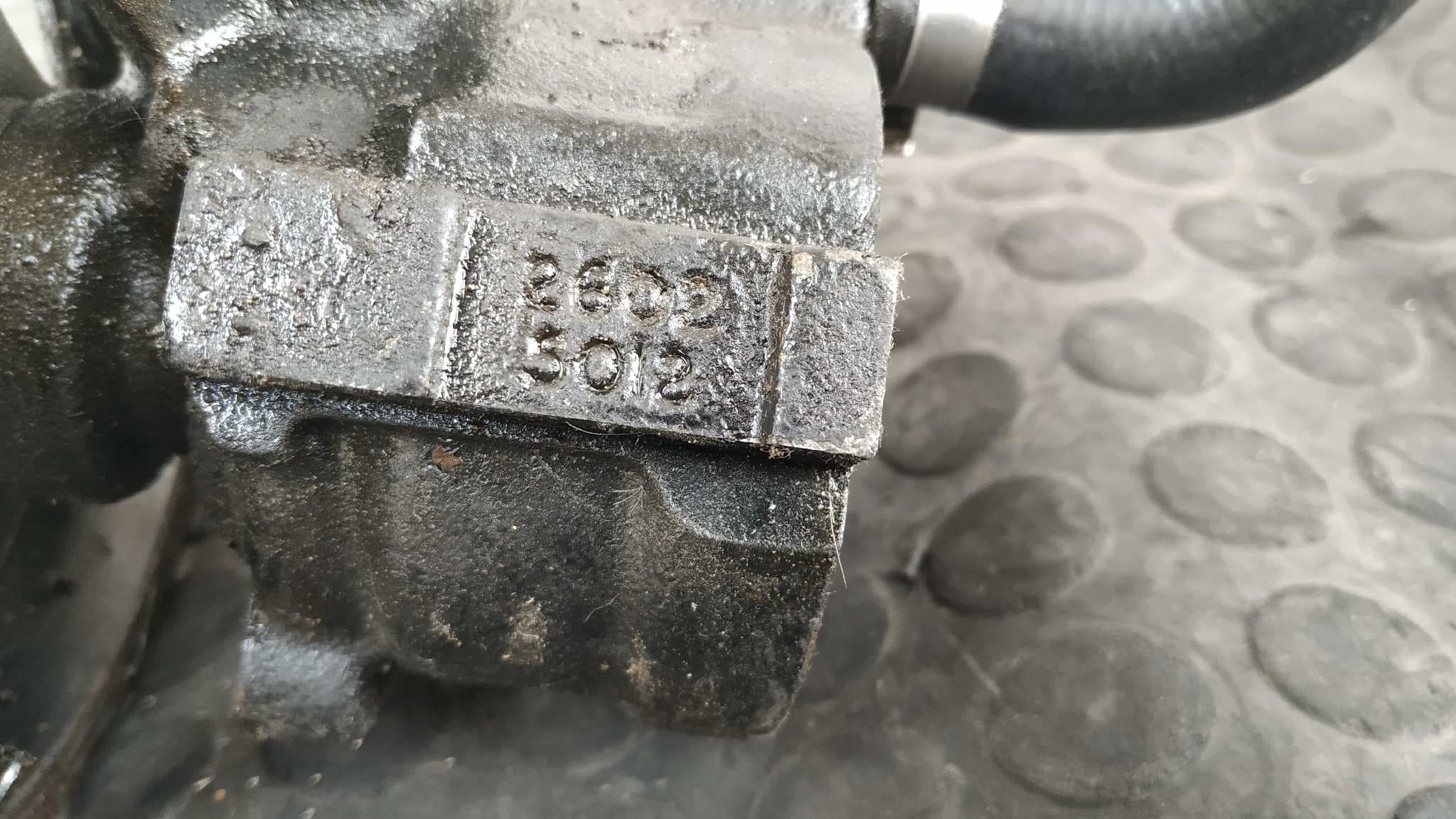 Recambio de BOMBA DIRECCION para OPEL TIGRA 1.6 X16XE referencia OEM IAM 26025012 5