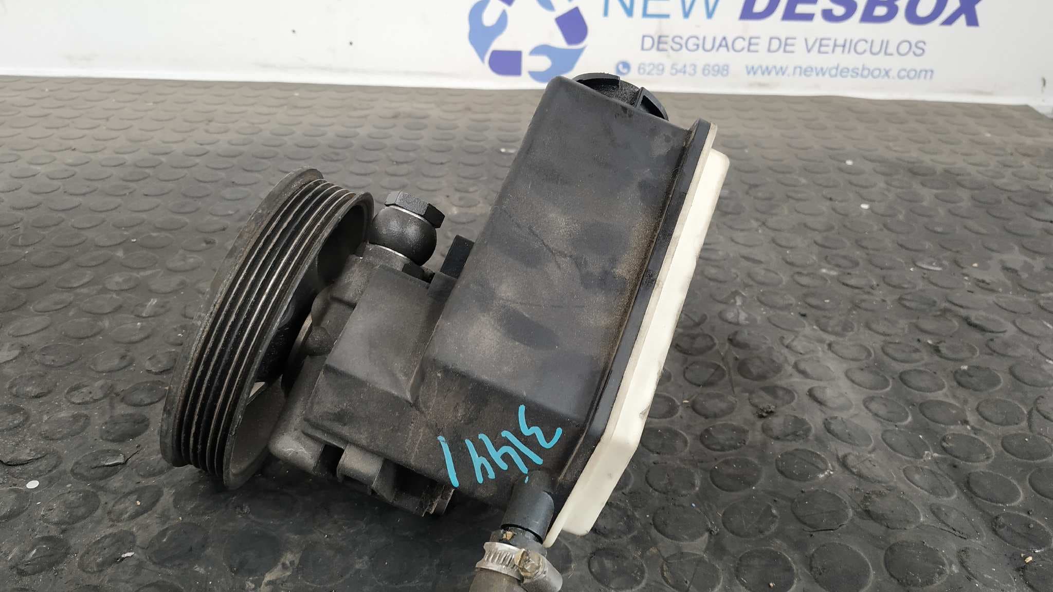 Recambio de BOMBA DIRECCION para OPEL VECTRA B BERLINA * X18XE referencia OEM IAM 90495980   - AZUL 7