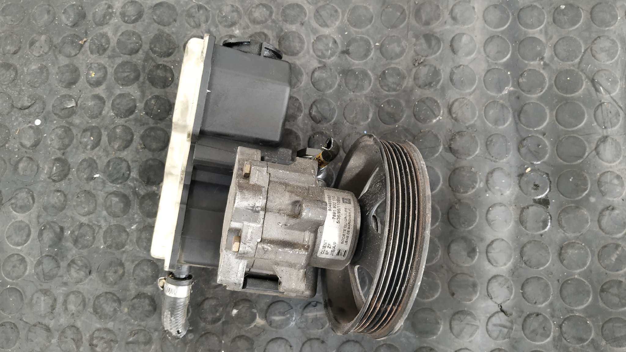 Recambio de BOMBA DIRECCION para OPEL VECTRA B BERLINA * X18XE referencia OEM IAM 90495980   - AZUL 3