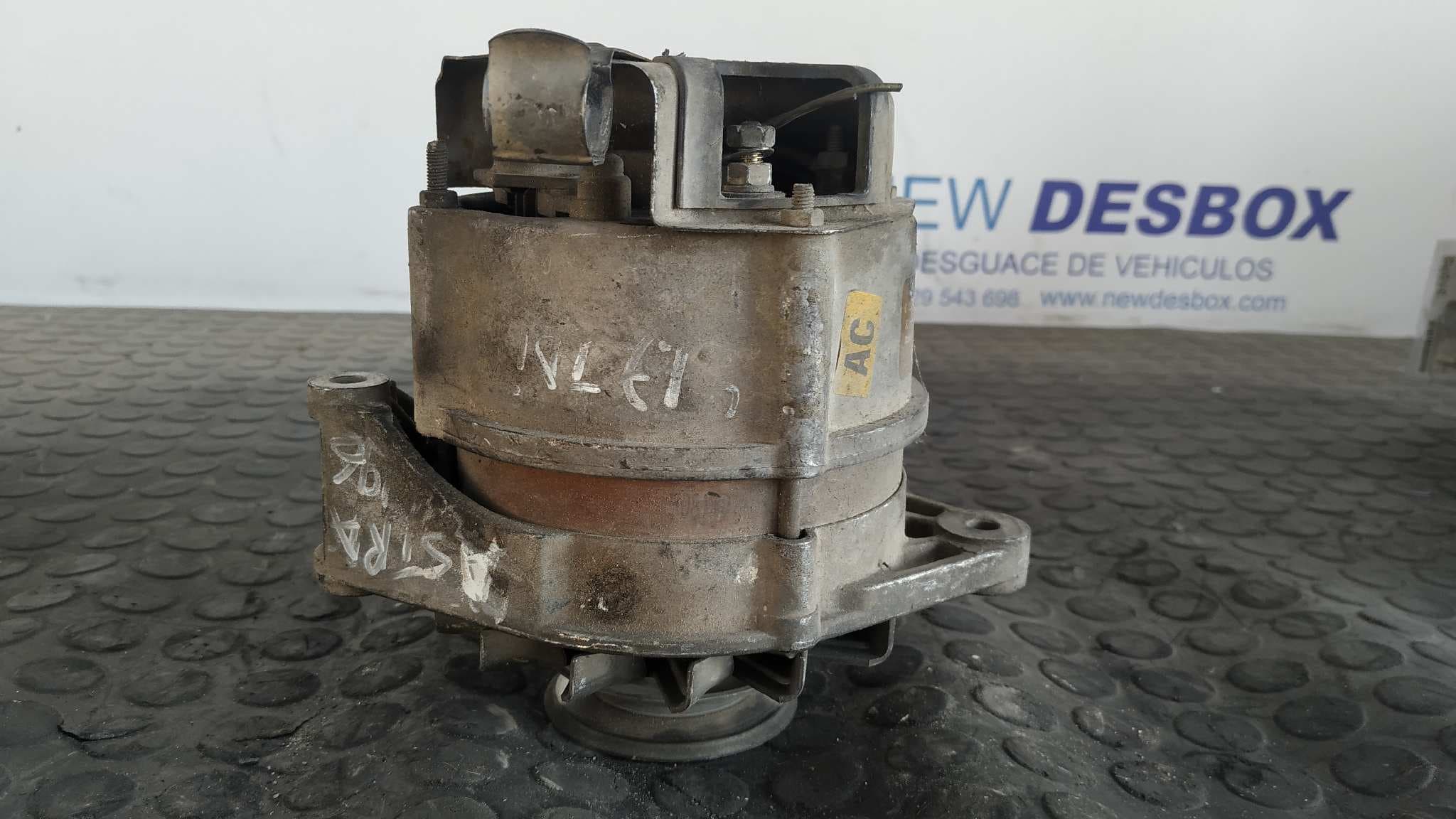 Recambio de ALTERNADOR para OPEL ASTRA F BERLINA 1.7 TURBODIESEL CAT (X 17 DTL / 2H8) X17DTL referencia OEM IAM 90530266 3