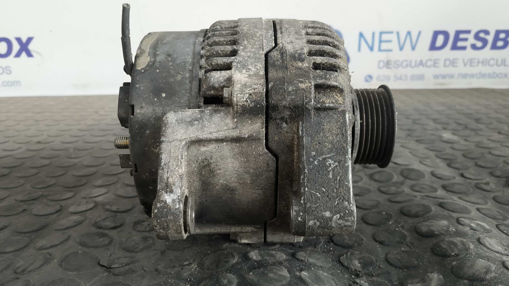 Recambio de ALTERNADOR para OPEL OMEGA B Básico Caravan X25XE referencia OEM IAM 90413763 2
