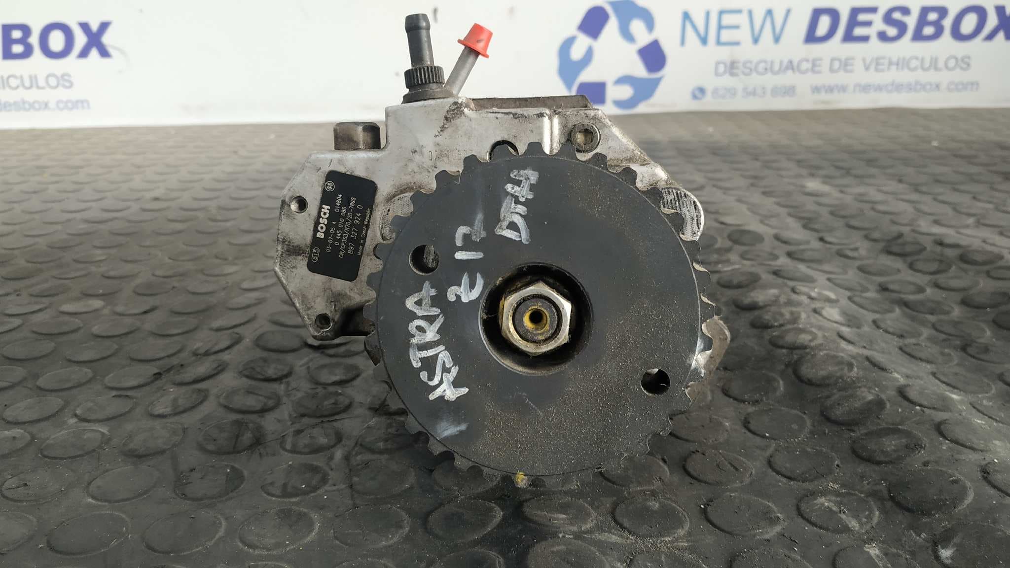 Recambio de BOMBA INYECCION para OPEL ASTRA GTC Z17DTH referencia OEM IAM 8973279240