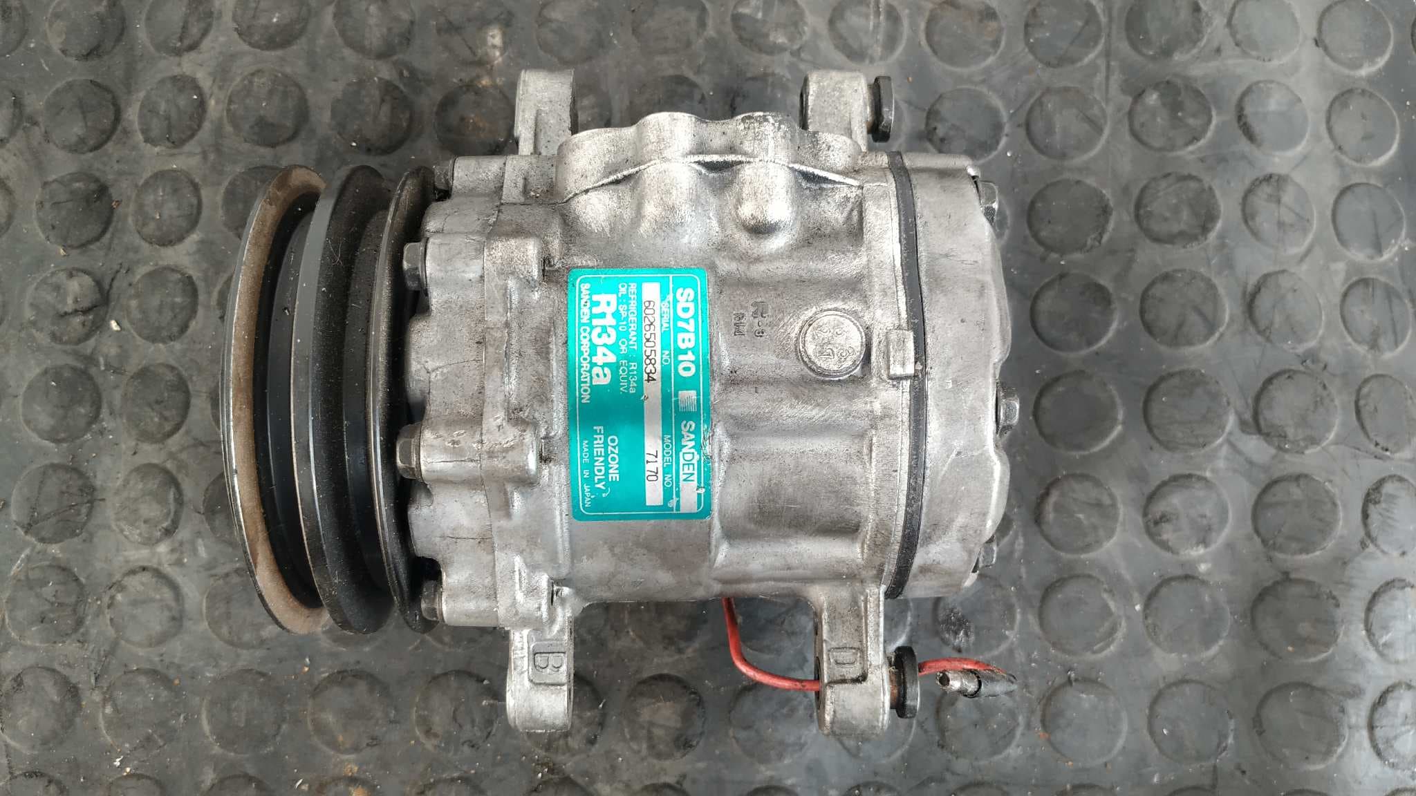 Recambio de COMPRESOR AIRE ACONDICIONADO para OPEL ASTRA F BERLINA 1.7 TURBODIESEL (17 DT / LU8) X17DT referencia OEM IAM 7170 5