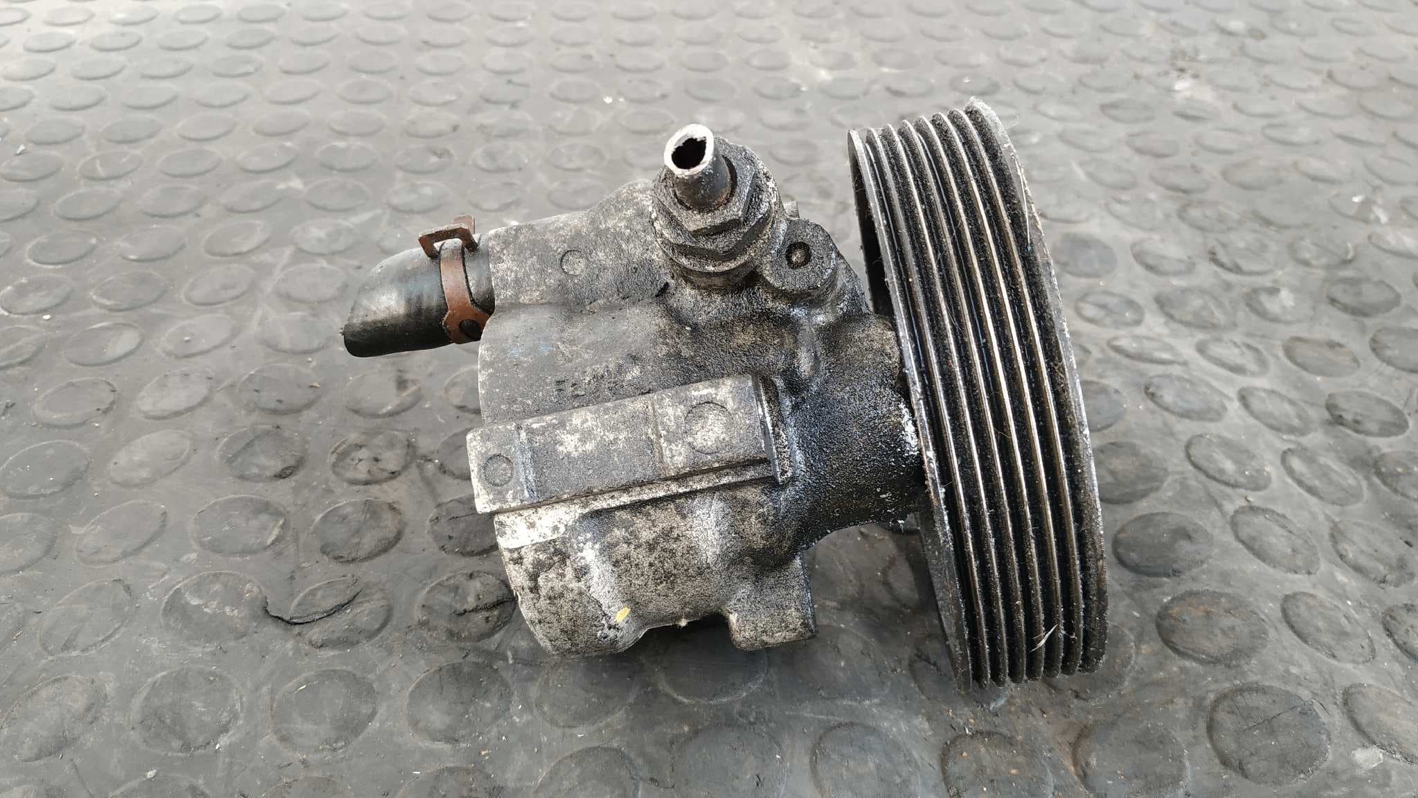 Recambio de BOMBA DIRECCION para RENAULT ESPACE IV (JK0) 1.9 dCi Diesel F9Q680 referencia OEM IAM 26054891   - ROJO 5