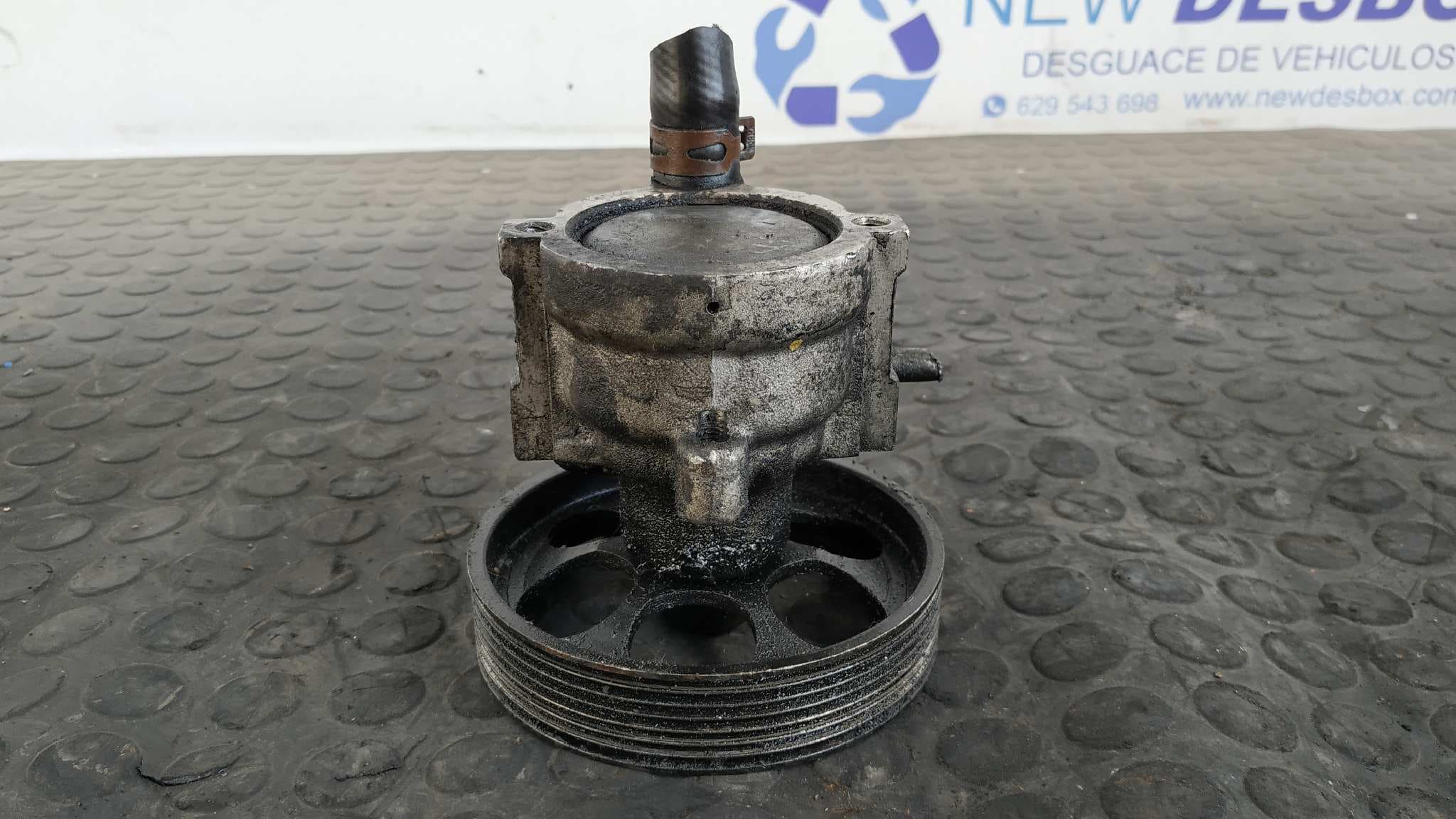 Recambio de BOMBA DIRECCION para RENAULT ESPACE IV (JK0) 1.9 dCi Diesel F9Q680 referencia OEM IAM 26054891   - ROJO 3