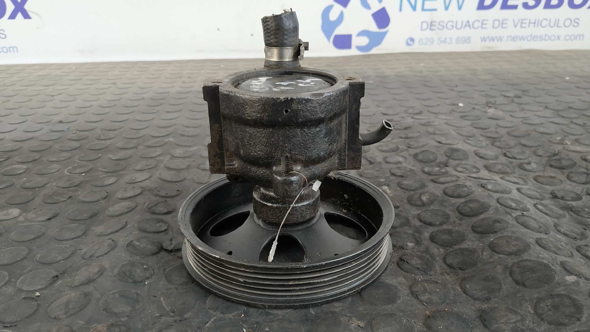 Recambio de BOMBA DIRECCION para OPEL CORSA B 1.4 CAT (2H6) X14SZ referencia OEM IAM 90409232 3