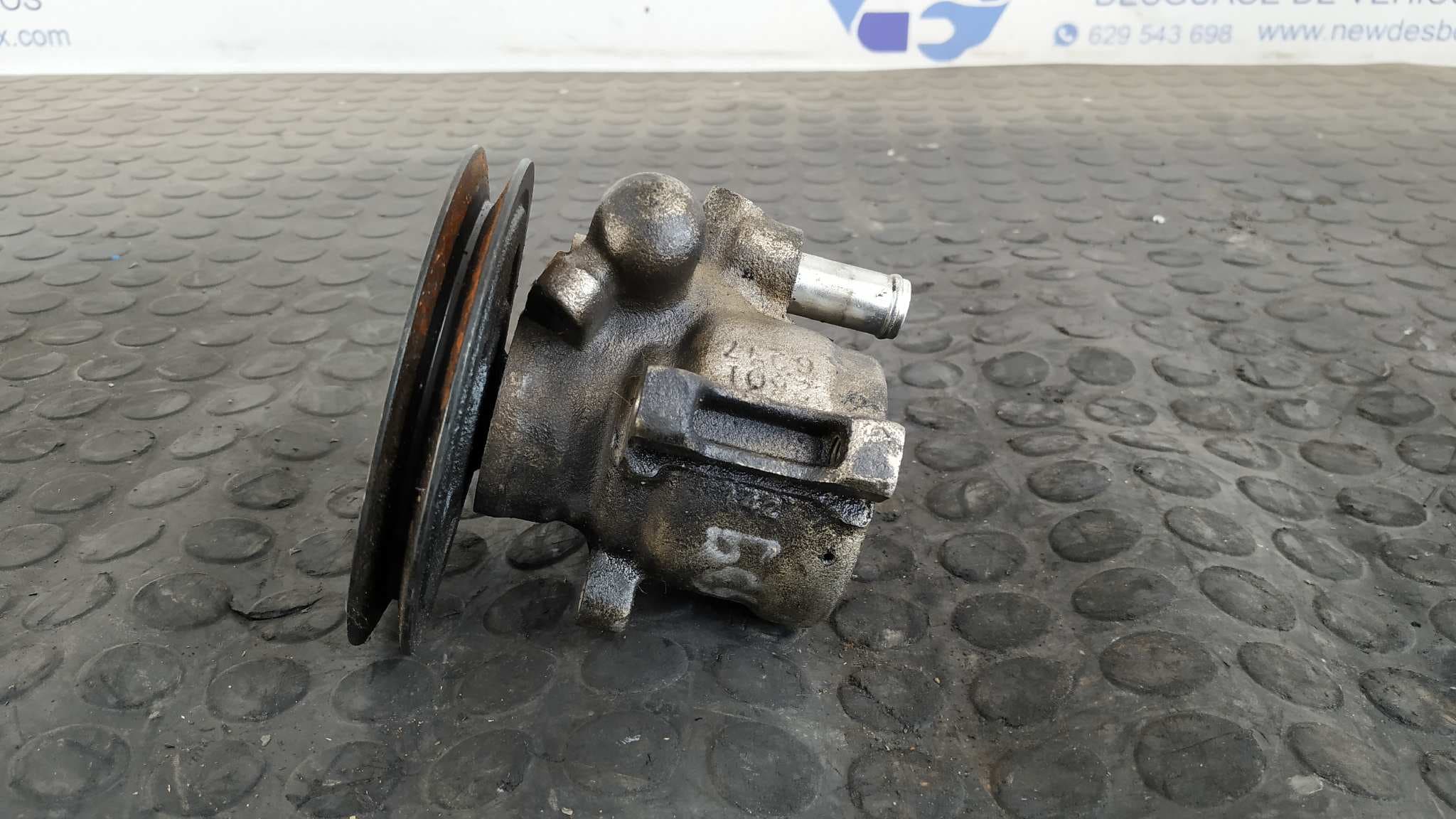 Recambio de BOMBA DIRECCION para OPEL COMBO (CORSA C) 1.4 16V X17D referencia OEM IAM 26016947   - BLANCO 4