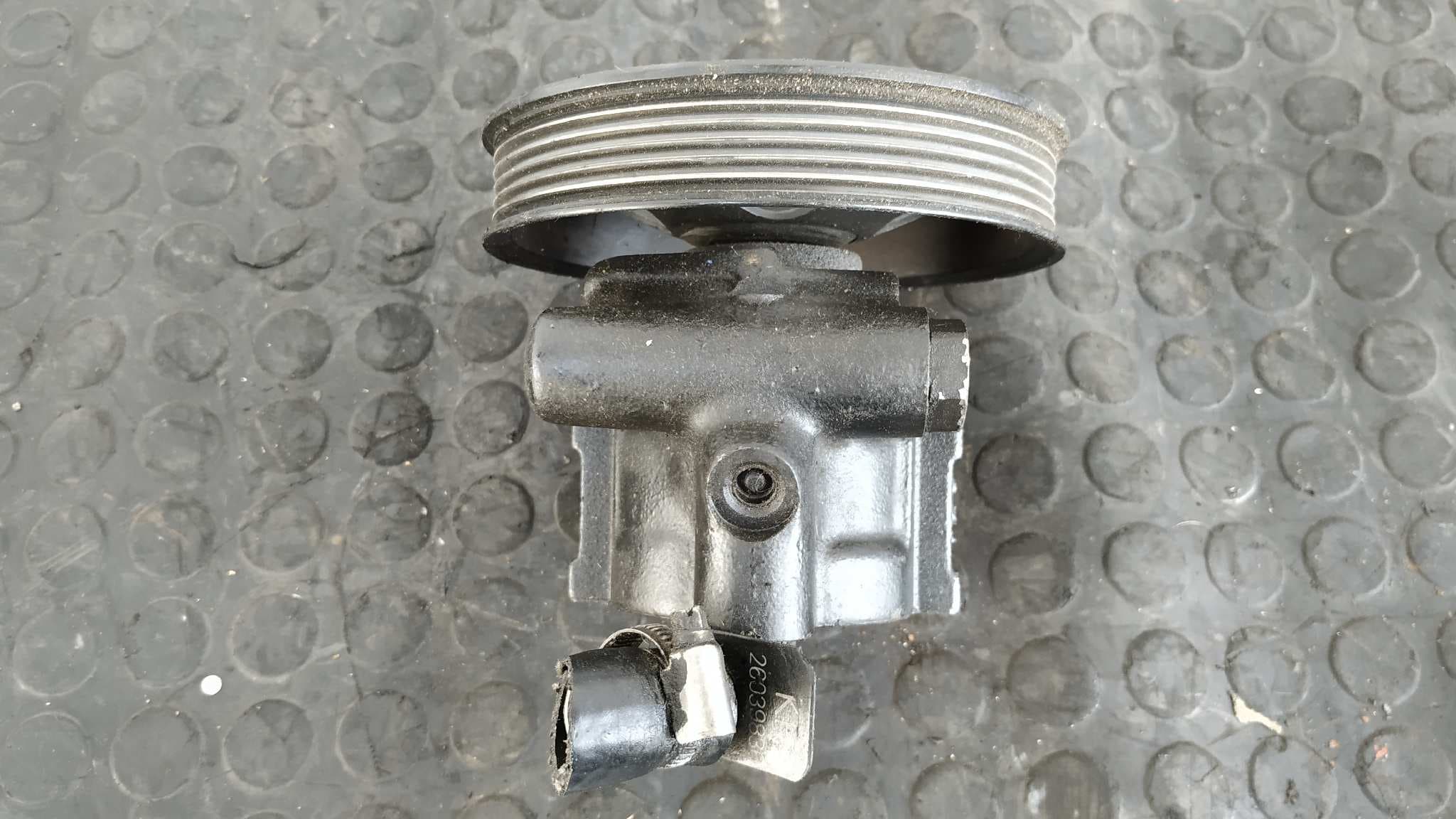 Recambio de BOMBA DIRECCION para OPEL ASTRA F X16SZR referencia OEM IAM 26039836 7
