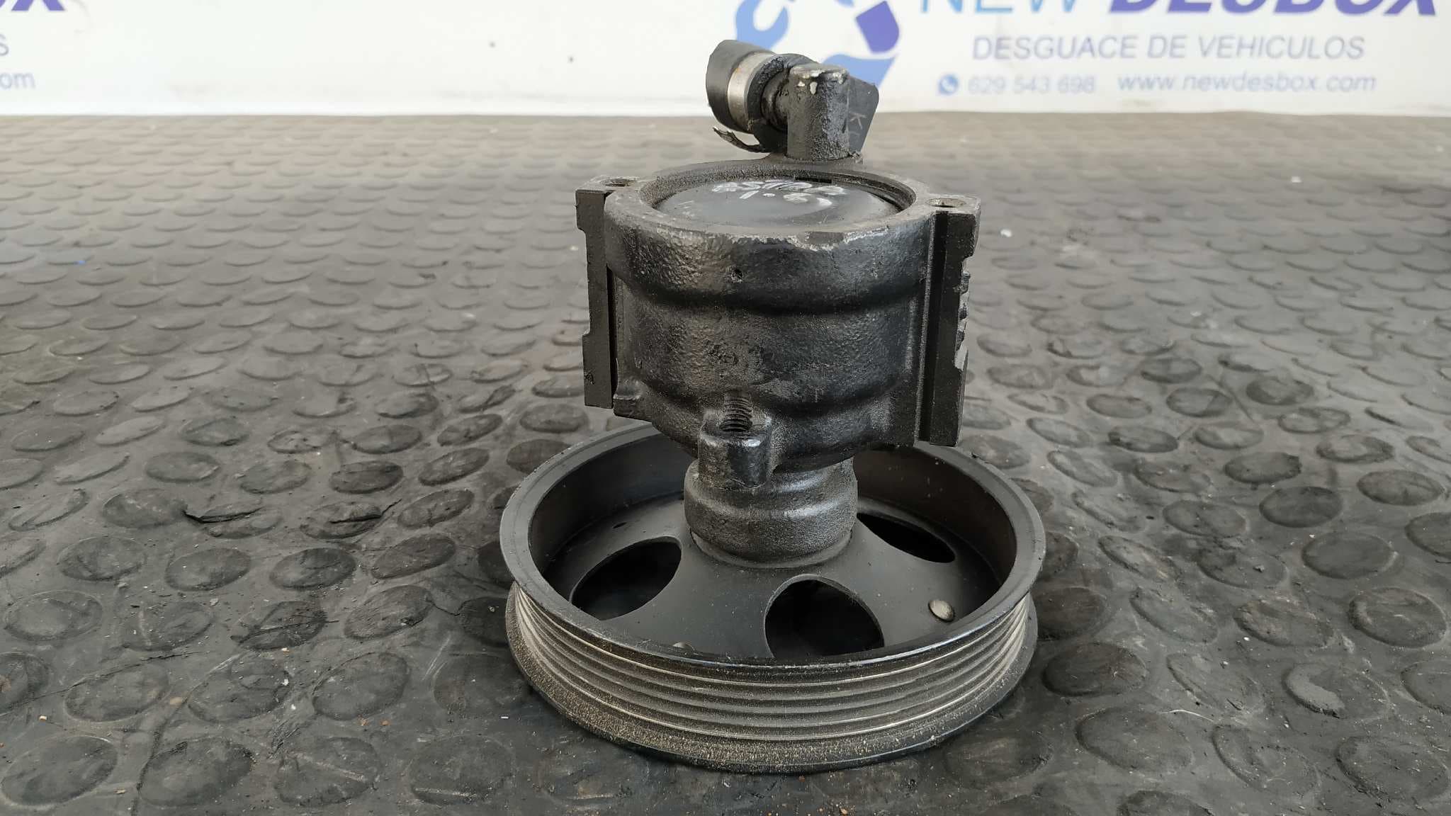 Recambio de BOMBA DIRECCION para OPEL ASTRA F X16SZR referencia OEM IAM 26039836 6