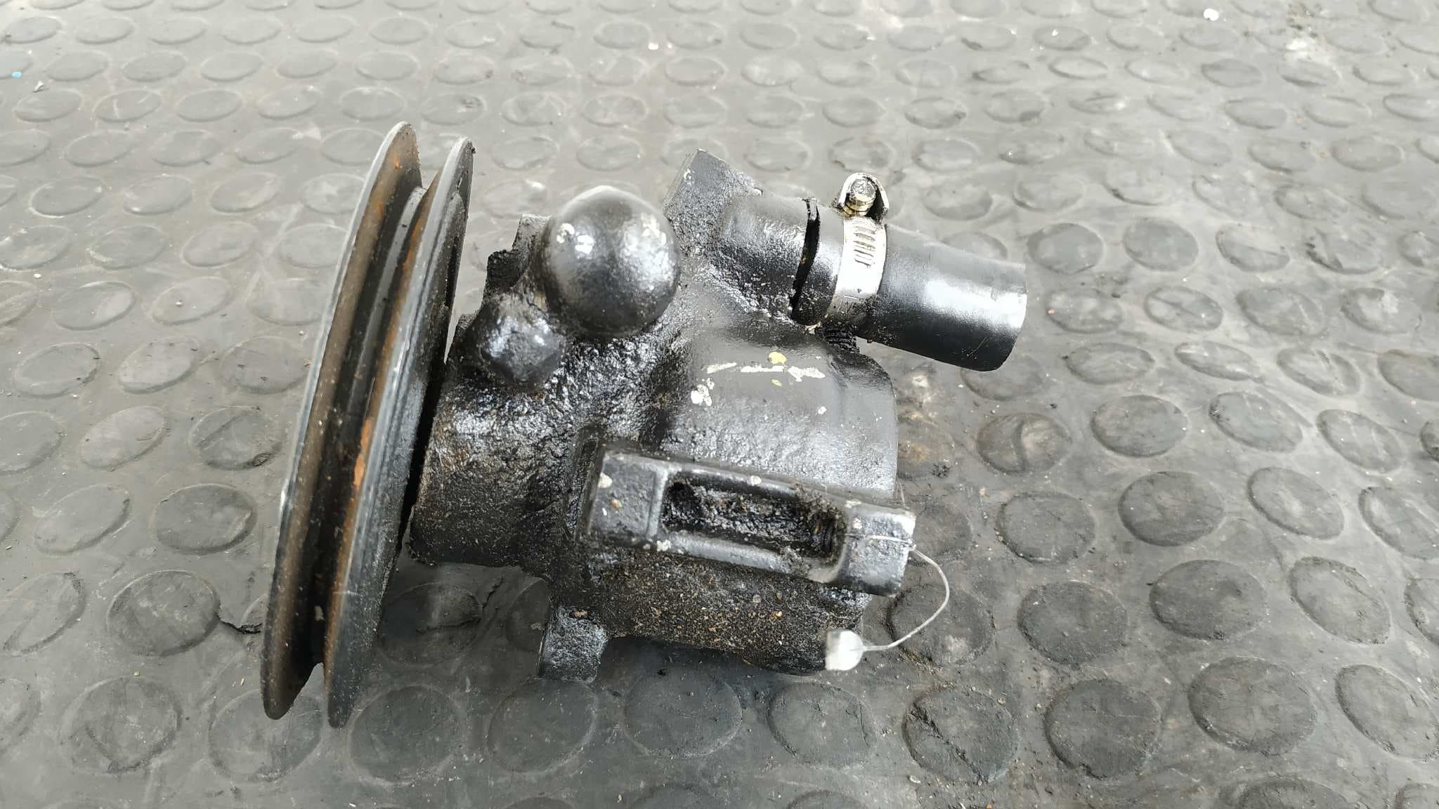 Recambio de BOMBA DIRECCION para OPEL ASTRA F BERLINA 1.7 TURBODIESEL (17 DT / LU8) X17DT referencia OEM IAM 26008257 7