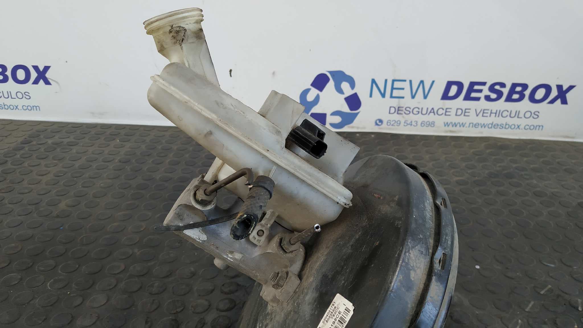 Recambio de BOMBA FRENO para FORD TRANSIT CAJA CERRADA, LARGA (FY) (2000 =>) 2.0 TDE CAT F3FA referencia OEM IAM 1481449   - BLANCO 5
