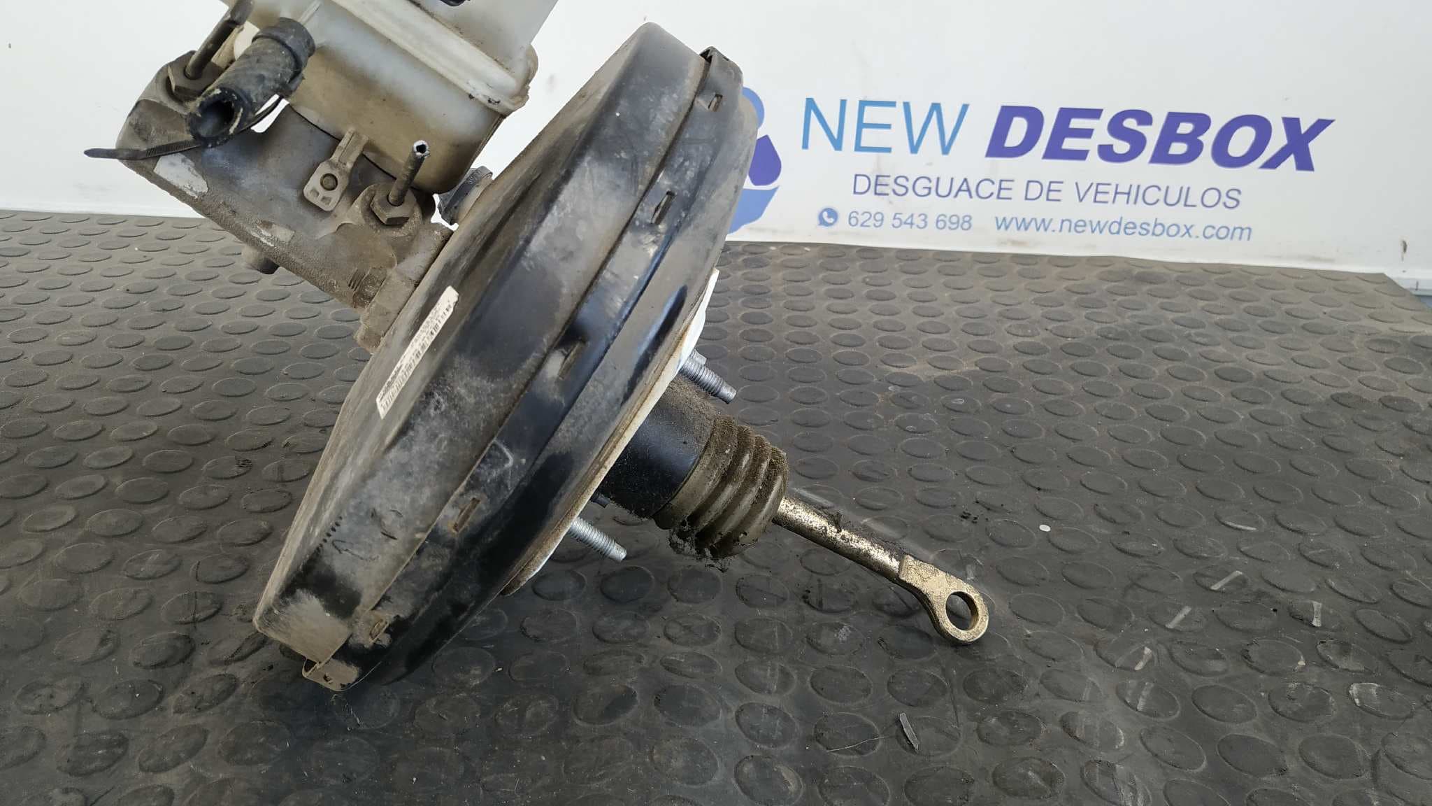 Recambio de SERVOFRENO para FORD TRANSIT CAJA CERRADA, LARGA (FY) (2000 =>) 2.0 TDE CAT F3FA referencia OEM IAM YC152B195CE   - BLANCO 2
