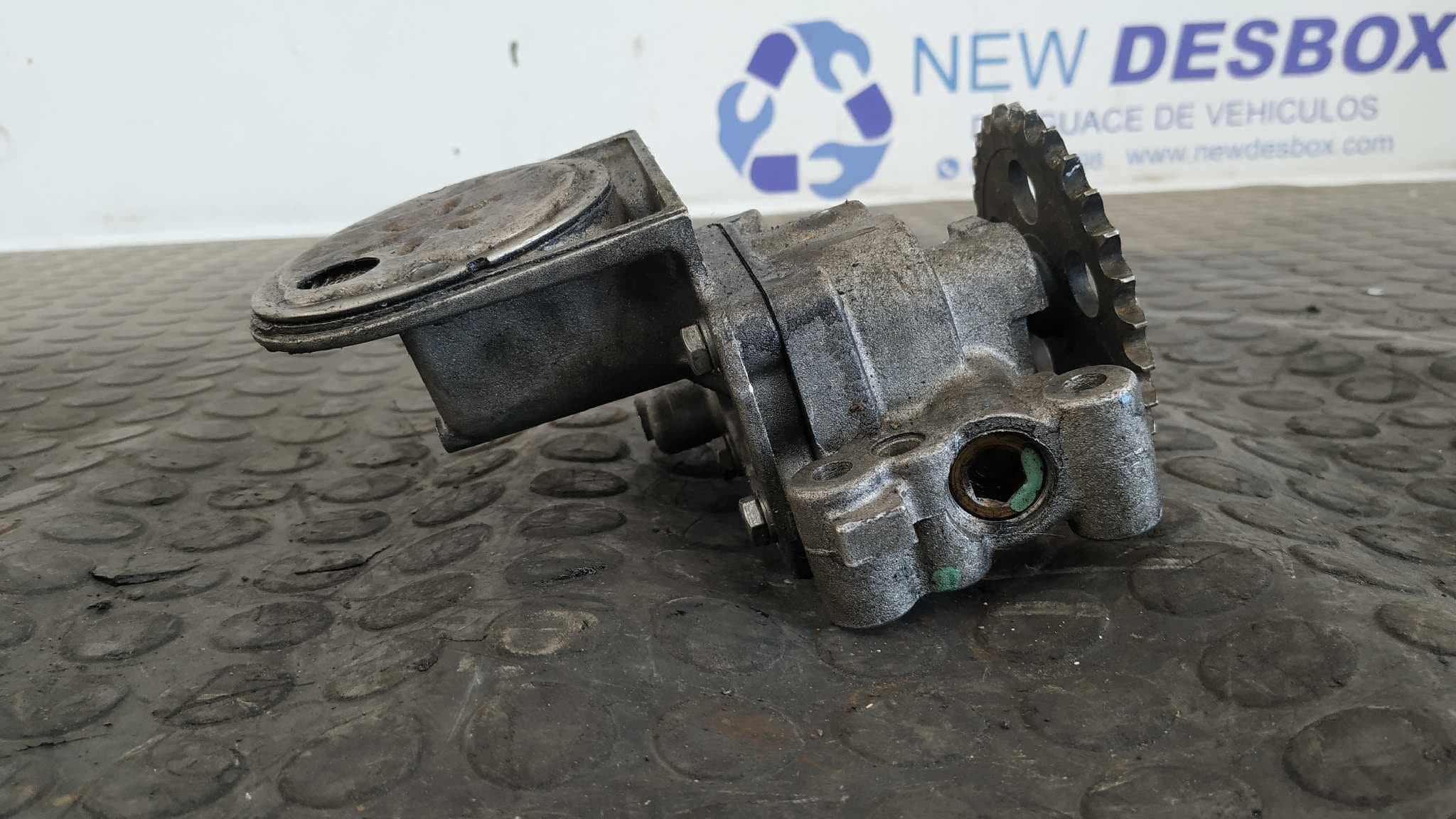 Recambio de BOMBA ACEITE para PEUGEOT 106 (S2) KFX referencia OEM IAM 9431102021 5