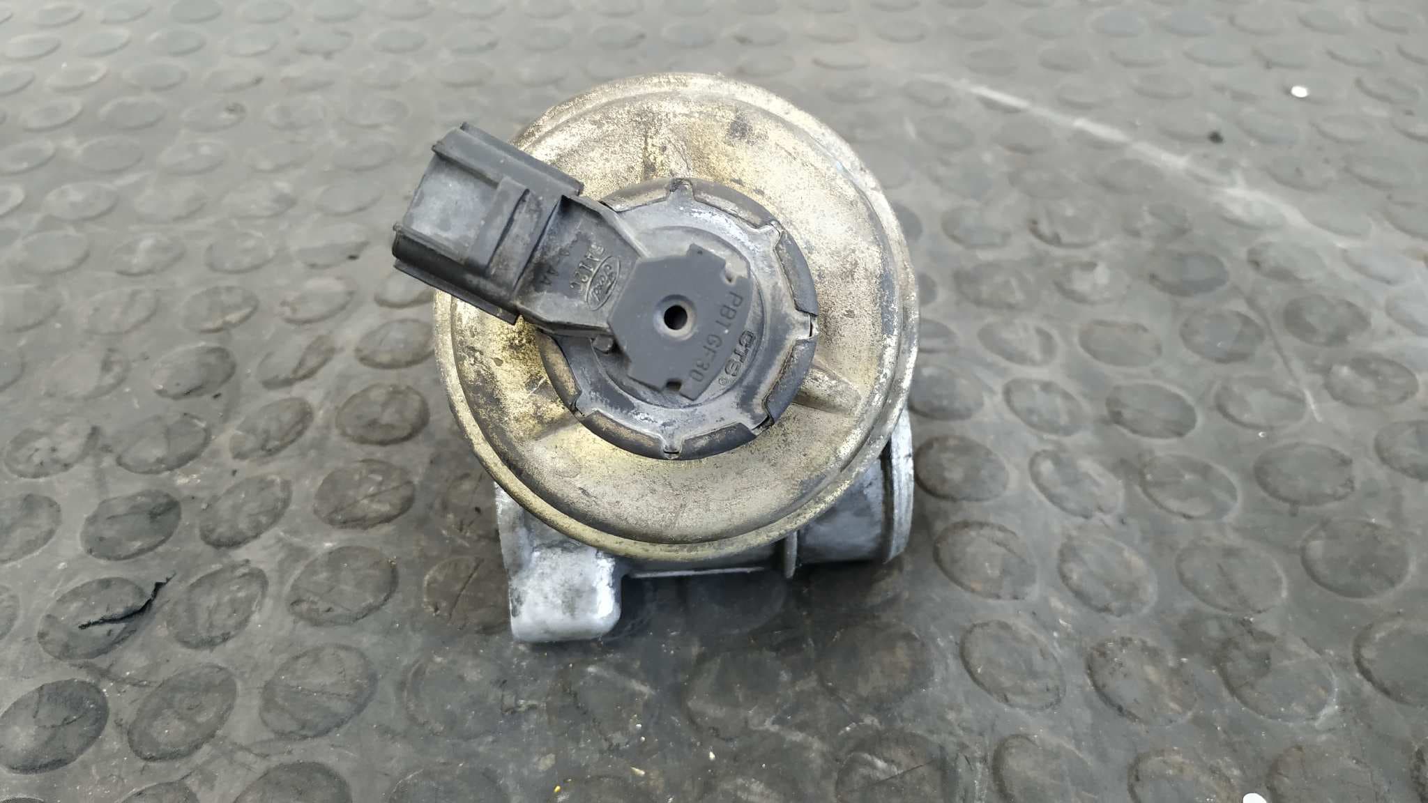 Recambio de VALVULA EGR para FORD TRANSIT CAJA CERRADA, LARGA (FY) (2000 =>) 2.0 TDE CAT F3FA referencia OEM IAM 012A05P   - BLANCO 2