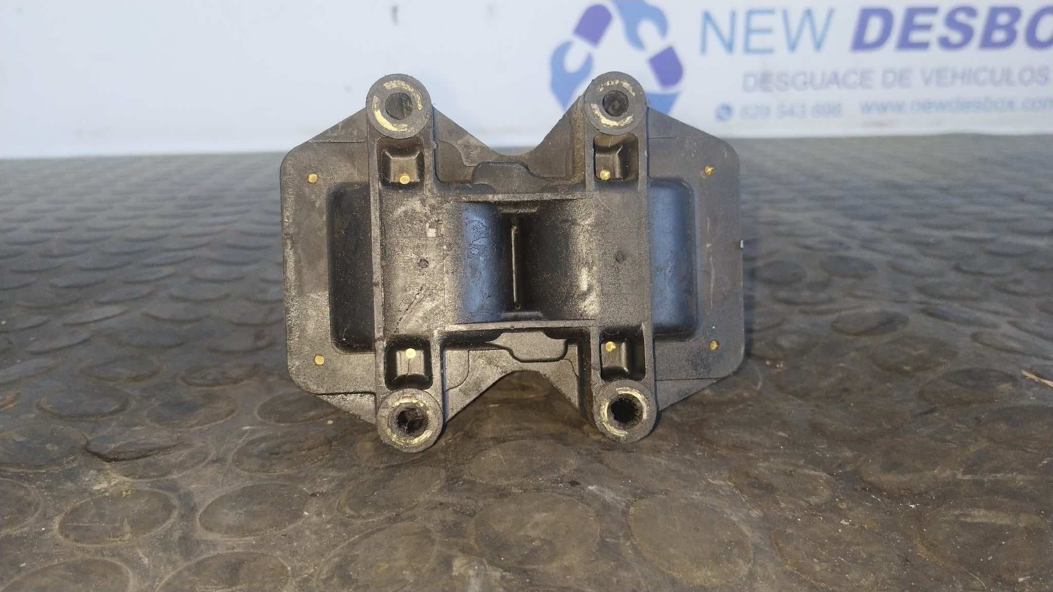 Recambio de BOBINA ENCENDIDO para PEUGEOT 306 BERLINA 3/4/5 PUERTAS (S2) Básico NFZTU5JP referencia OEM IAM 2526040A   - BLANCO