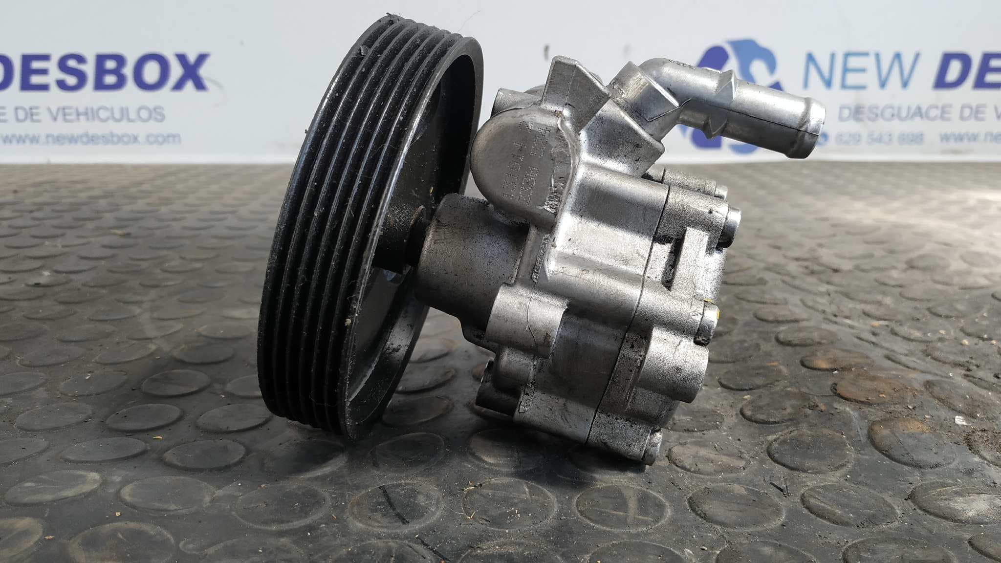Recambio de BOMBA DIRECCION para RENAULT LAGUNA II (BG0) F9Q750 referencia OEM IAM 491100246 3