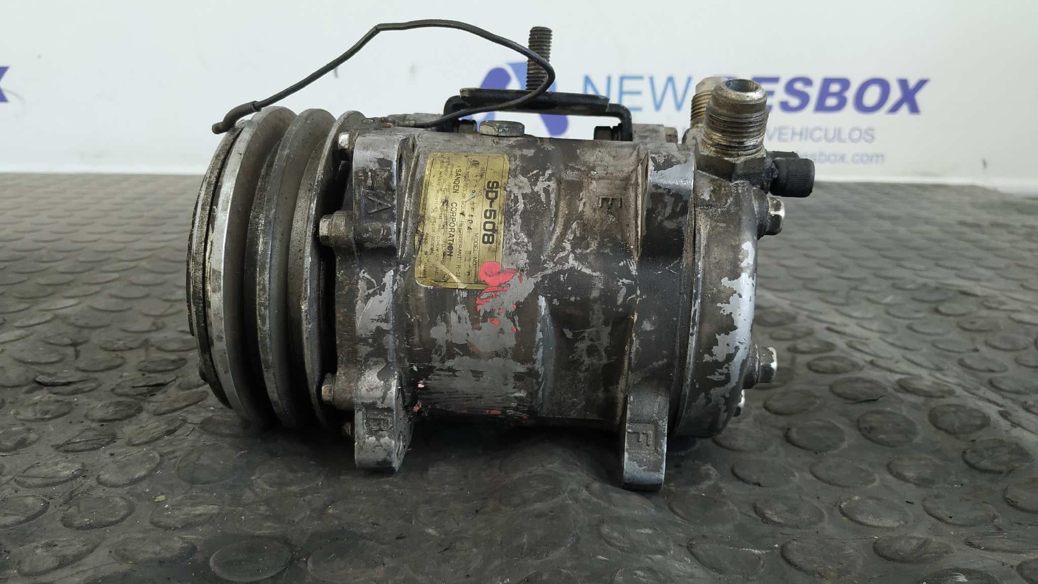 Recambio de COMPRESOR AIRE ACONDICIONADO para NISSAN VANETTE (C 220) referencia OEM IAM SD508 4