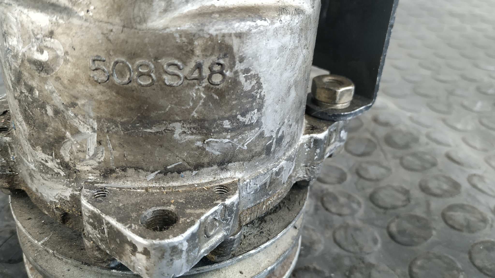 Recambio de COMPRESOR AIRE ACONDICIONADO para NISSAN VANETTE (C 220) referencia OEM IAM SD508 5