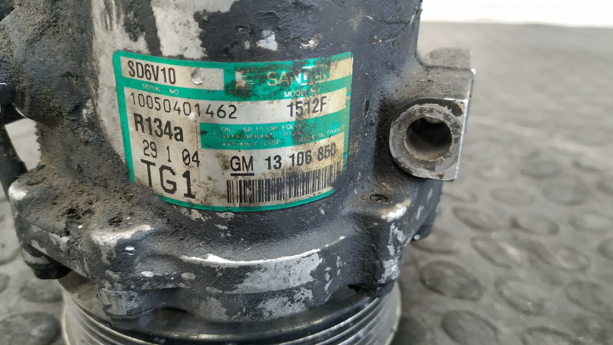 Recambio de COMPRESOR AIRE ACONDICIONADO para OPEL CORSA C 1.3 16V CDTI CAT (Z 13 DT / LN9) Z13DT referencia OEM IAM 13106850 5