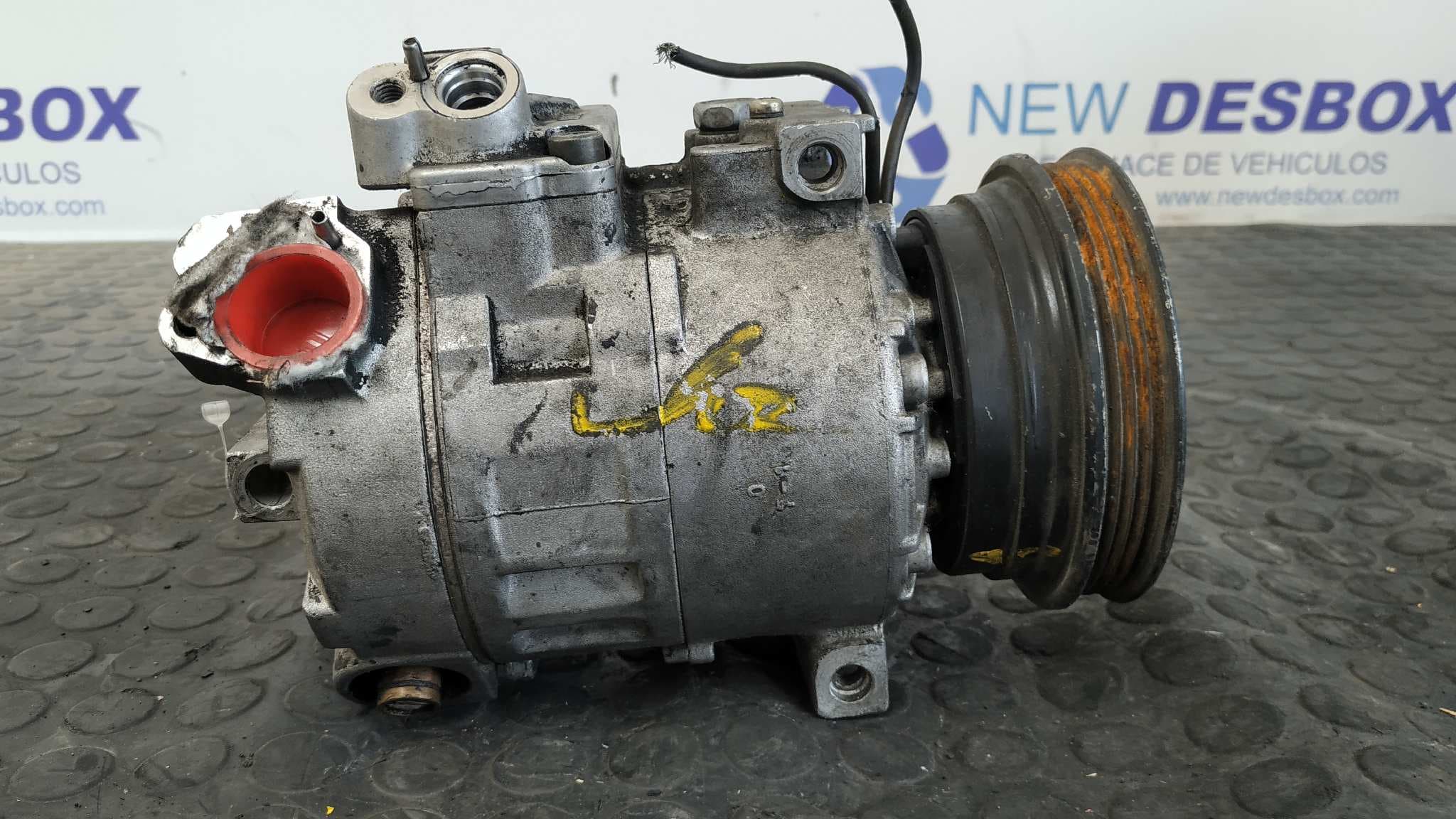 Recambio de COMPRESOR AIRE ACONDICIONADO para OPEL OMEGA B 2.5 TURBODIESEL (X 25 TD / U 25 TD / L93) X25DT referencia OEM IAM 90564976 5