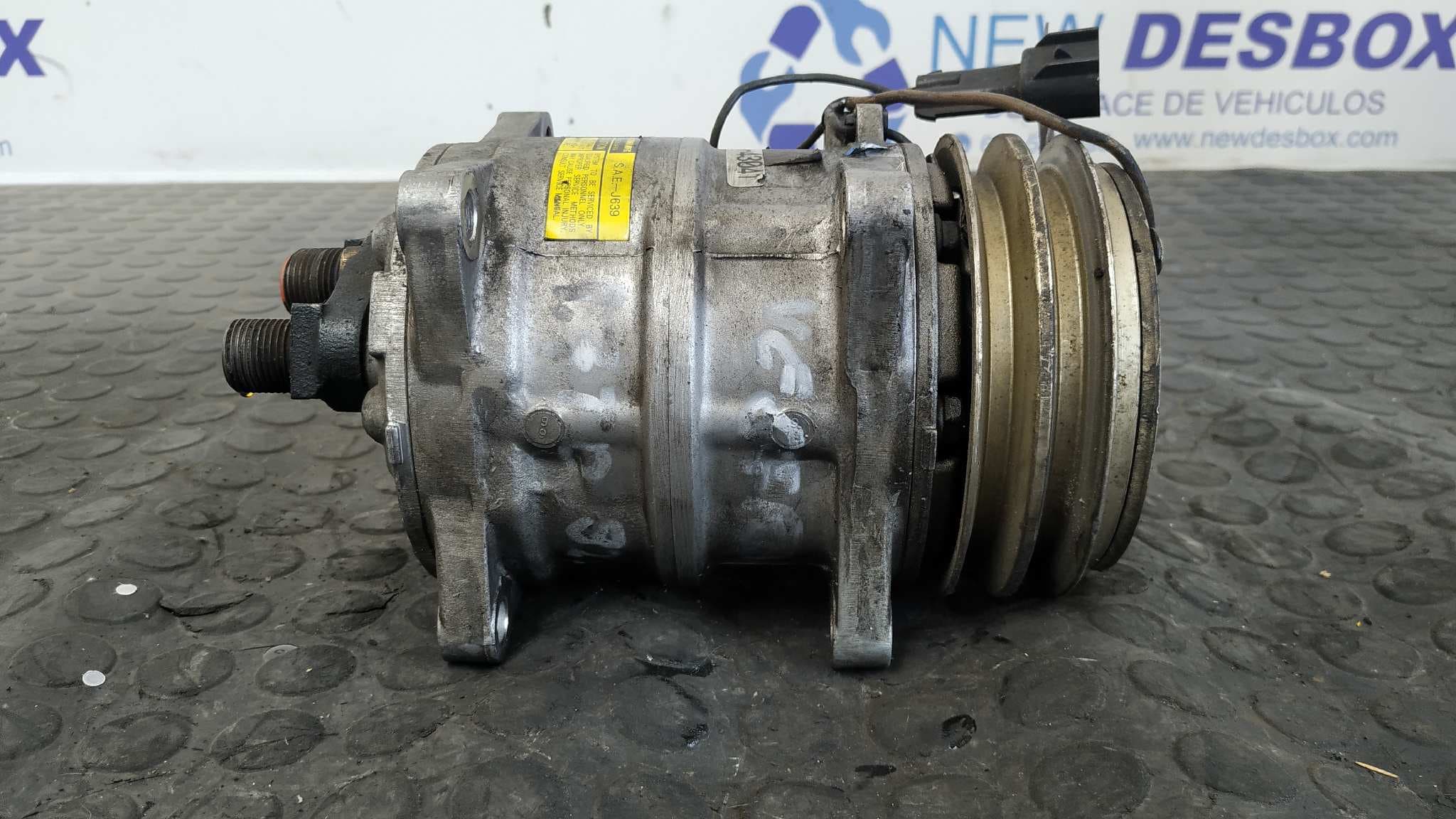 Recambio de COMPRESOR AIRE ACONDICIONADO para OPEL VECTRA A 1.7 TURBODIESEL (17 DT / LU8) X17DT(TC4EE1) referencia OEM IAM 48843041 4