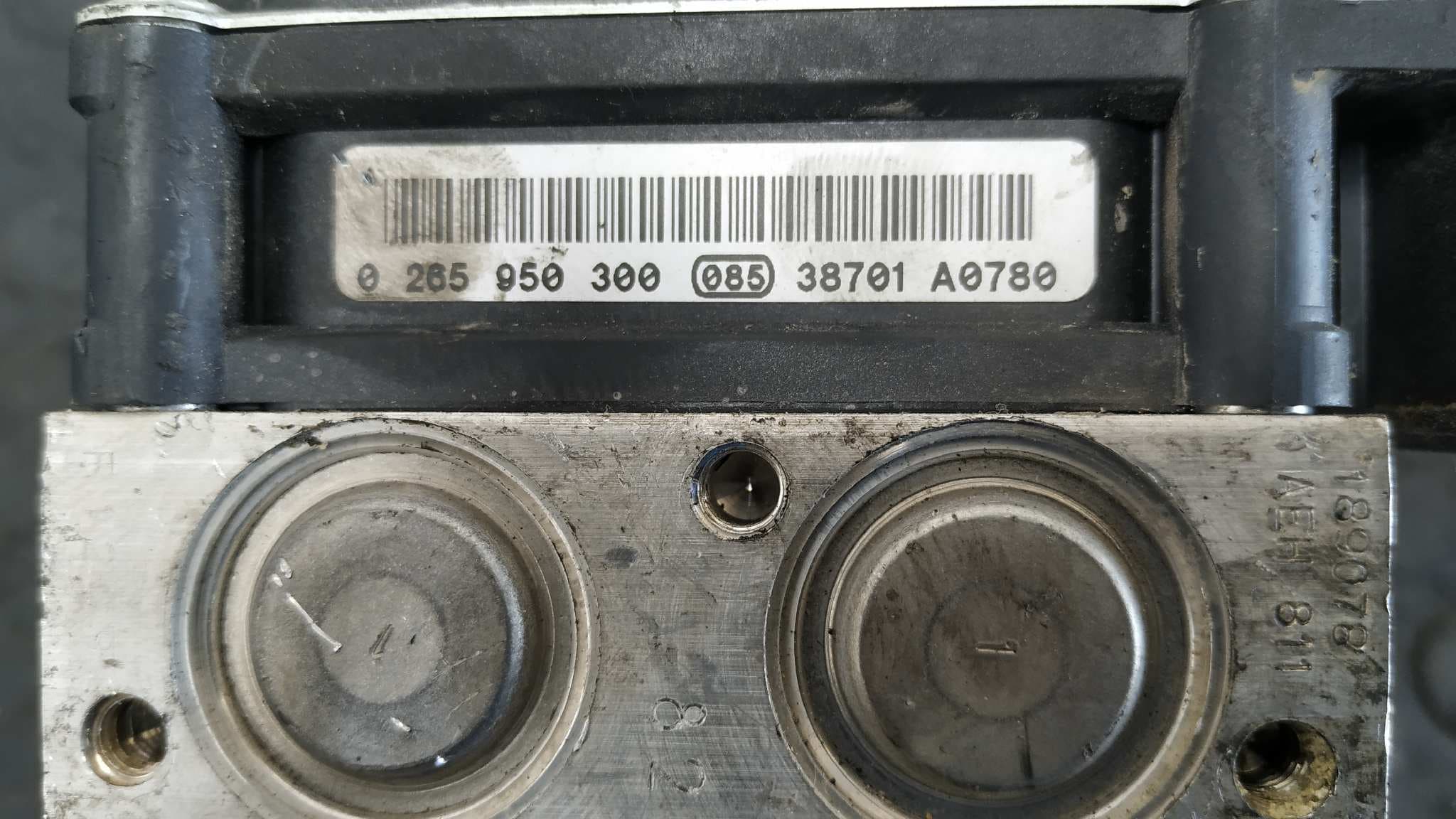 Recambio de ABS para RENAULT SCENIC II F9Q812 referencia OEM IAM 8200038702 4