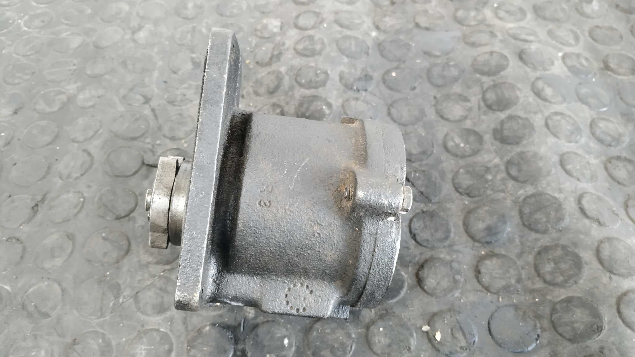 Recambio de DEPRESOR FRENO / BOMBA VACIO para RENAULT TRAFIC 2.1 referencia OEM IAM BENDITALIA 3