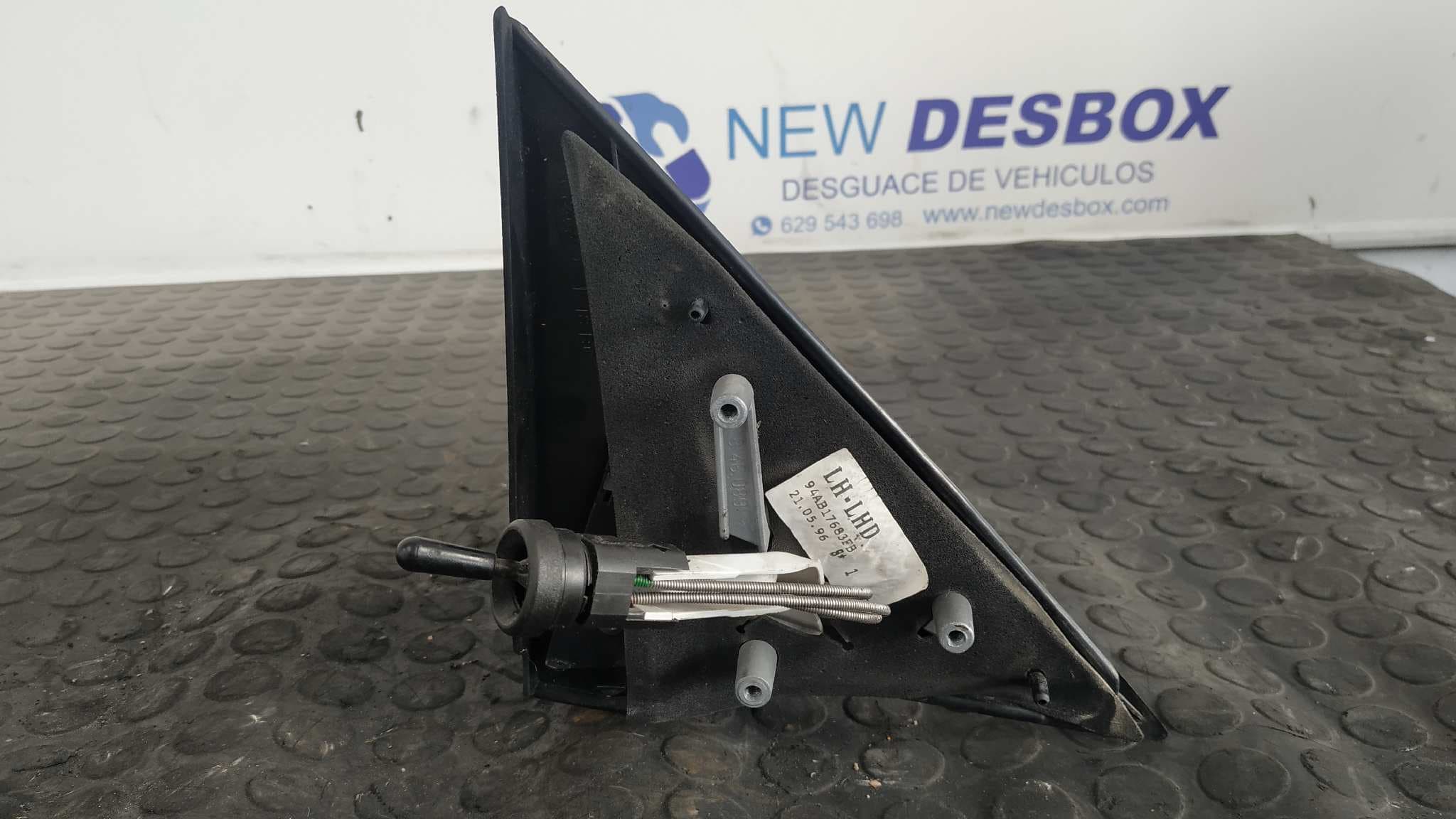 Recambio de RETROVISOR IZQUIERDO para FORD ESCORT BERLINA/TURNIER Bravo Lim. L1E referencia OEM IAM 94AB17683FB   - BLANCO 3