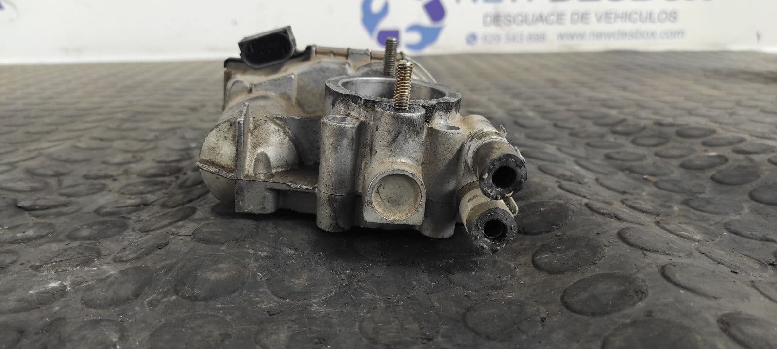 Recambio de CAJA MARIPOSA para OPEL CORSA C 1.2 16V CAT (Z 12 XE / LW4) Z12XE referencia OEM IAM 9157512 5