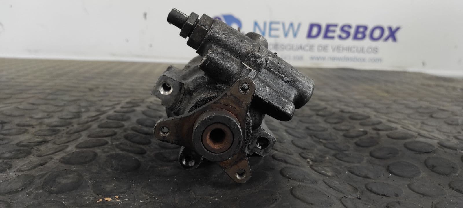Recambio de BOMBA DIRECCION para RENAULT VEL SATIS (BJ0) 2.2 dCi Turbodiesel G9T702 referencia OEM IAM    - GRIS