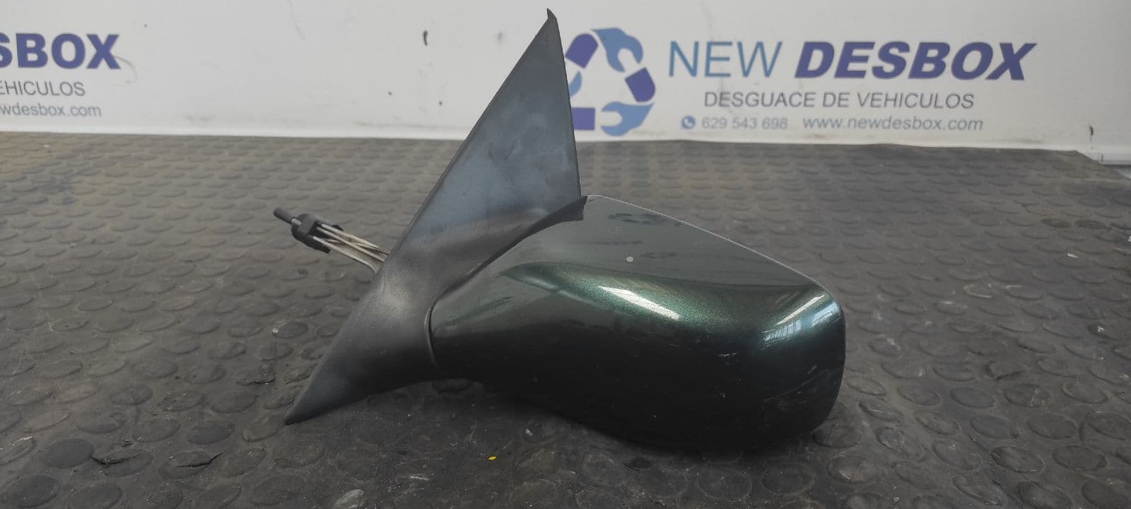 Recambio de RETROVISOR IZQUIERDO para FORD ESCORT BERL./TURNIER 1.8 Turbodiesel CAT referencia OEM IAM K18BC 3
