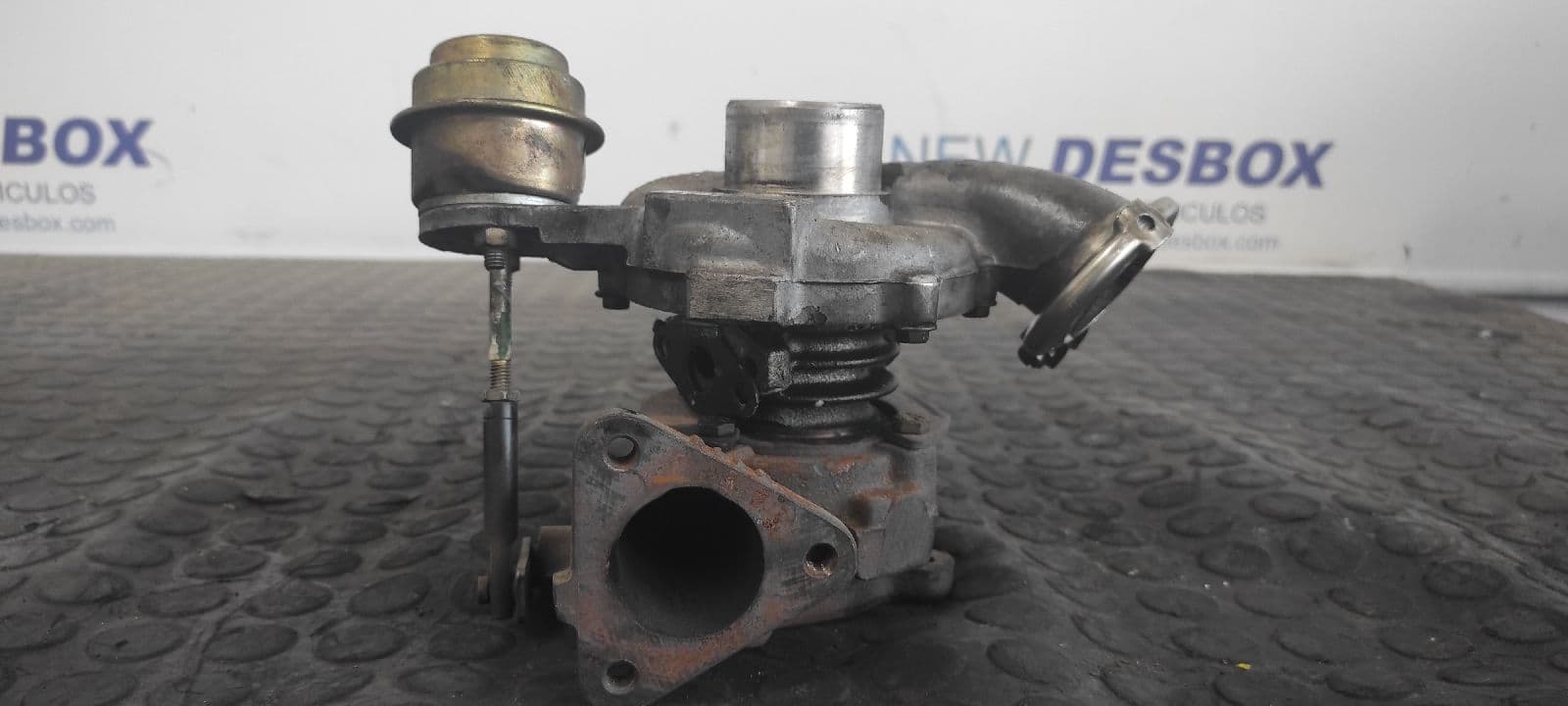 Recambio de TURBOCOMPRESOR para OPEL VECTRA B X20DTH referencia OEM IAM 90570508 4