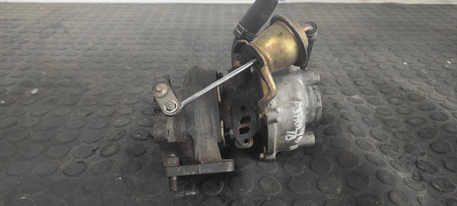 Recambio de TURBOCOMPRESOR para OPEL ASTRA F BERLINA 1.7 TURBODIESEL (17 DT / LU8) 17DTTC referencia OEM IAM 8970372300 2