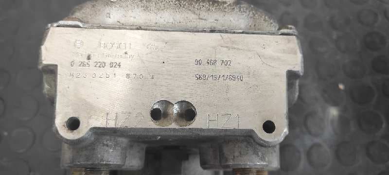 Recambio de ABS para OPEL VECTRA B BERLINA 2.0 16V CAT (X 20 XEV / L34) X20XEV referencia OEM IAM 90468702 5