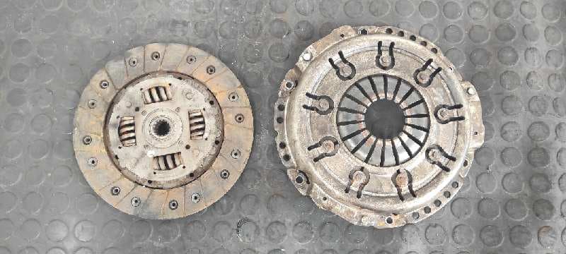 Recambio de KIT EMBRAGUE para OPEL KADETT E 16SV referencia OEM IAM 46400